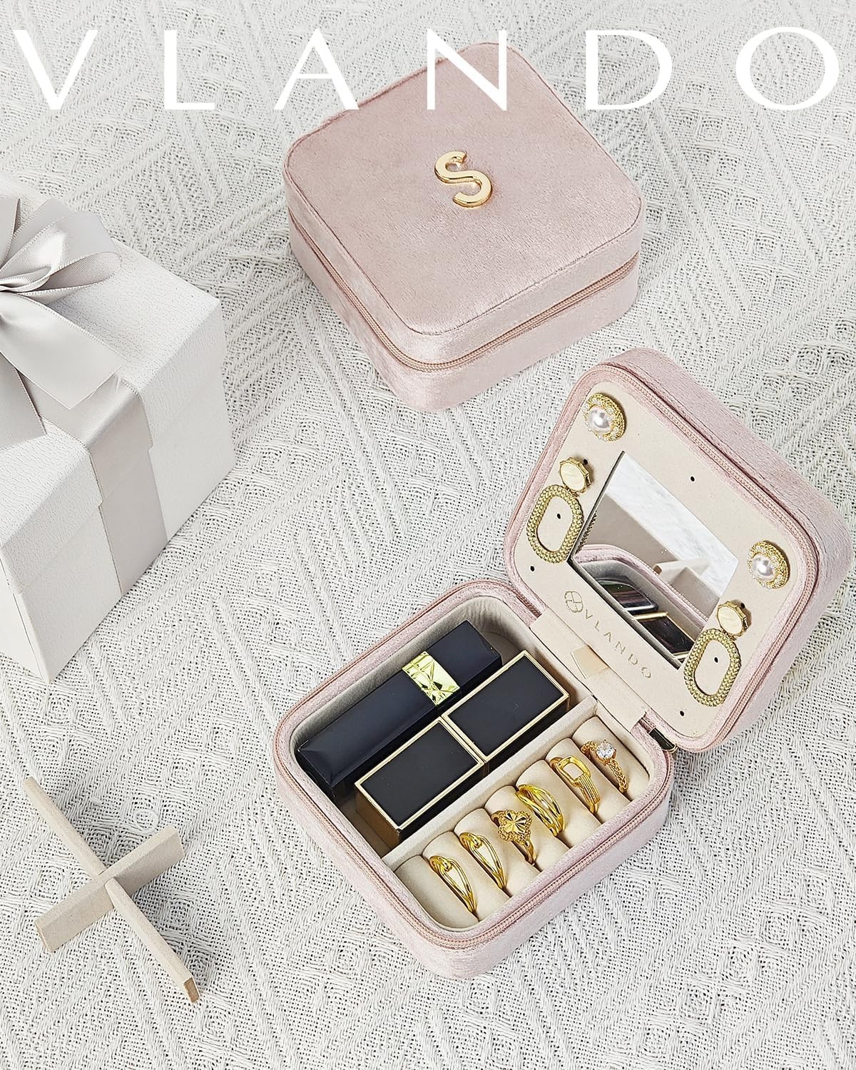 Mother’s Day gift, jewelry box, girls and women, travel essentials, pink