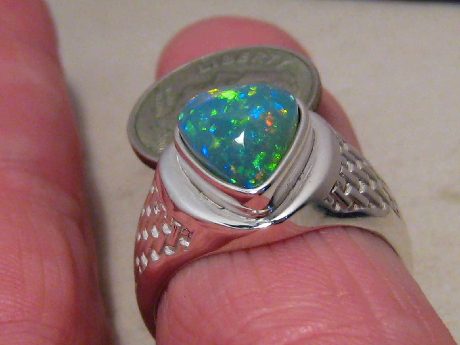 3.2 ct. Welo Opal Men’s Ring , 6.5 grams of Sterling Silver , Brightness 5+