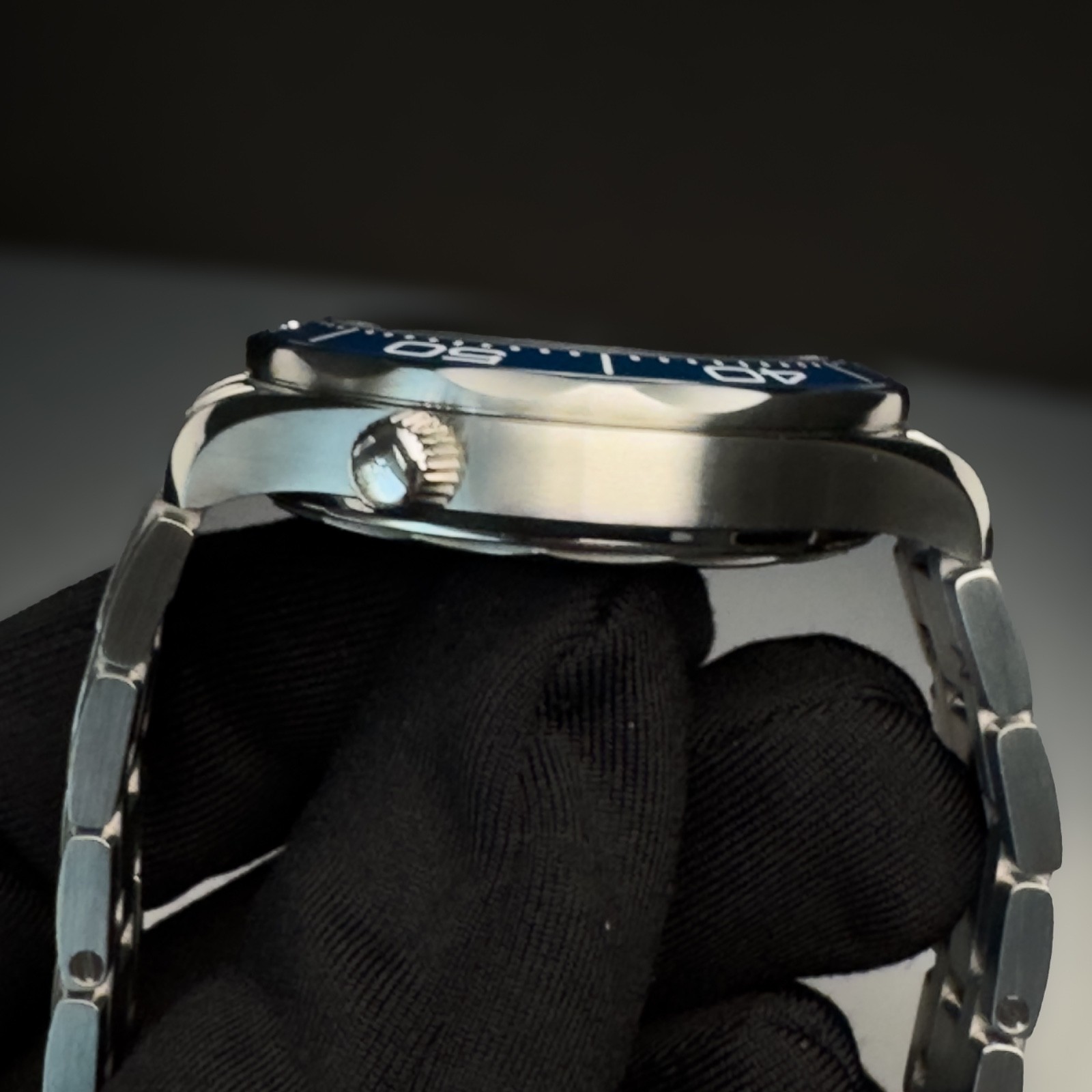 2024 Omega Seamaster Diver 300M Blue Wave Ceramic 42mm B&P 210.30.42.20.03.001