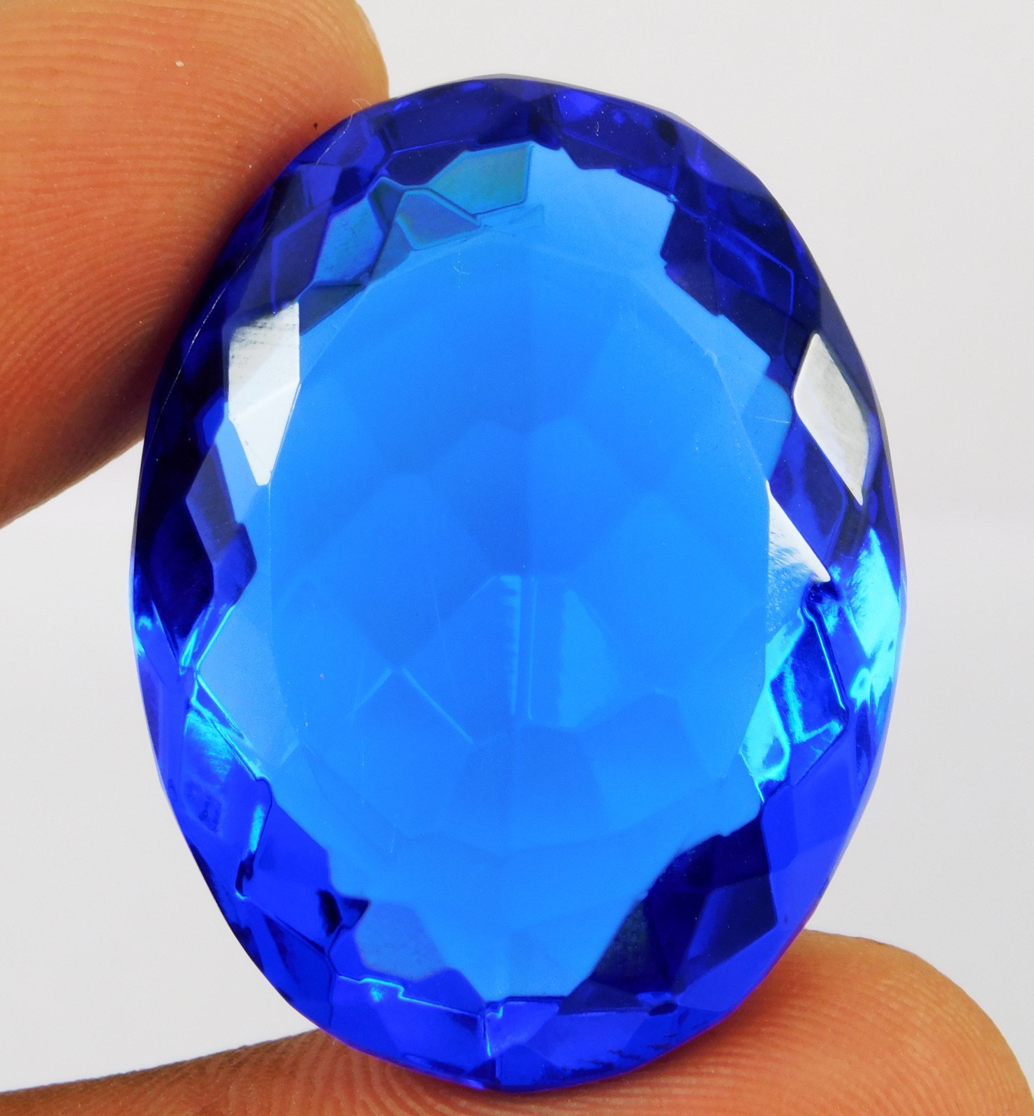 Certified 84.05 Ct Natural Blue Tanzania Of Tanzanite Oval Cut Loose Gemstone