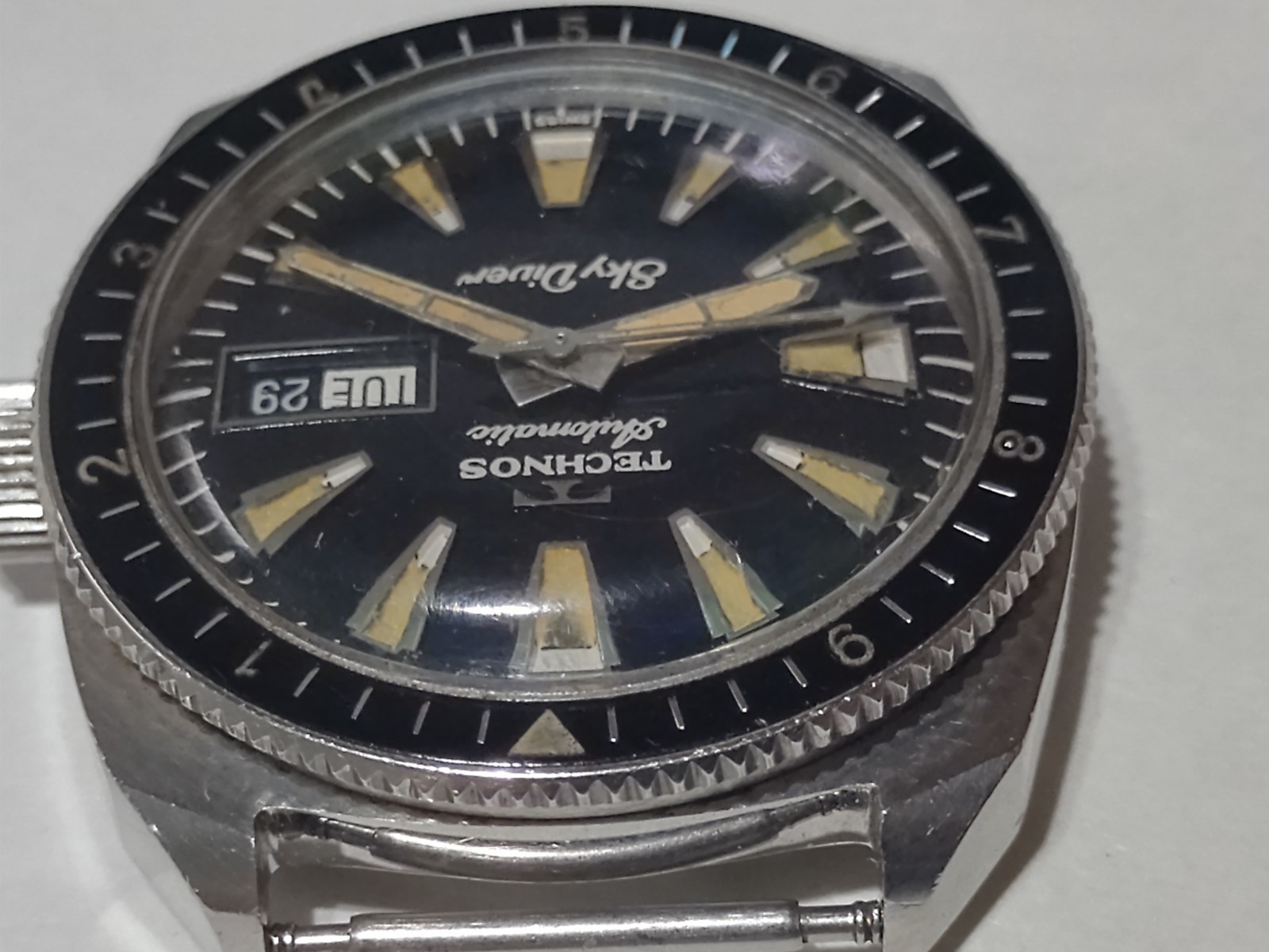 VINTAGE TECHNOS SKY DIVER 250m ORIGINAL DIAL BEZEL 38MM CA 1960s