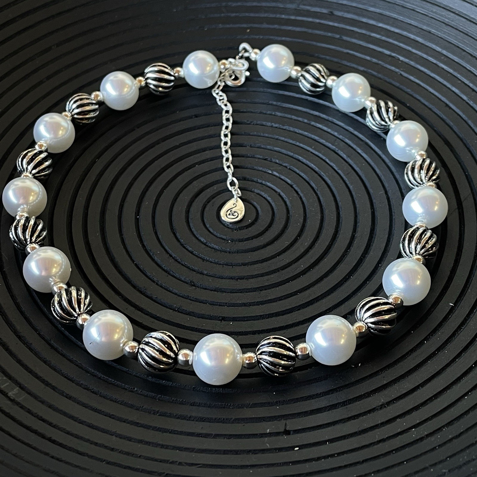 SabrinaDesignJewelry Signed White Pearl Swirl Spacer Necklace Silver Plated 16”