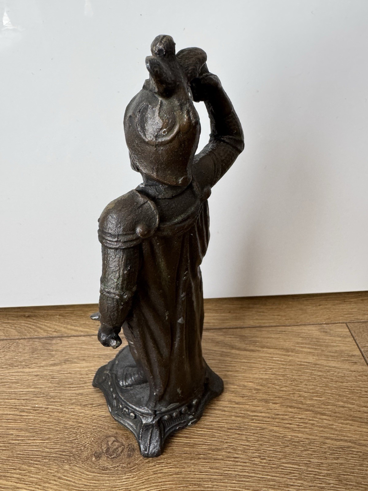 Antique Spelter Knight Armour Pocket Watch Display Stand Desk Figurine 190mm