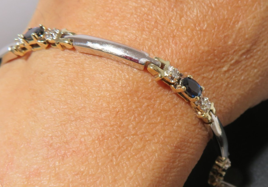10K 2TONE LADIES BLUE SAPPHIRE & DIAMOND TENNIS BRACELET 8″ LONG 9.82g(A22062-3)