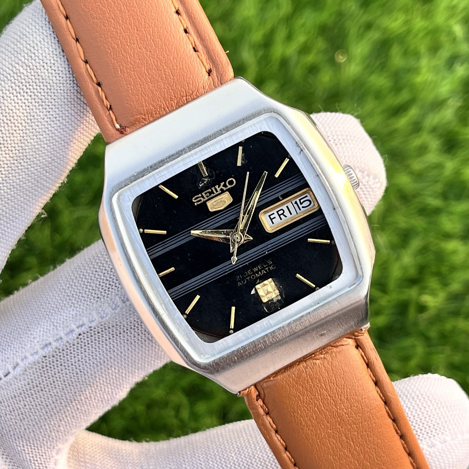 Vintage Seiko 5 Dress Formal Automatic Japan Made Men’s Watch Cal 6309