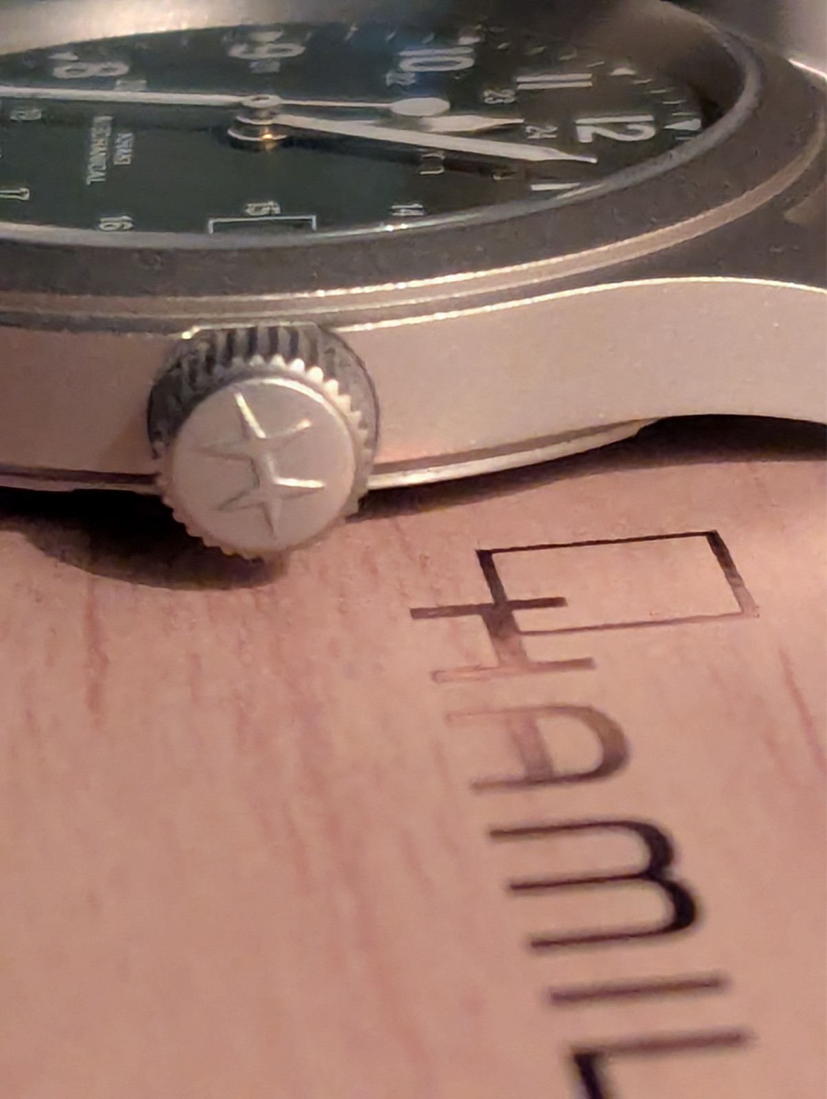 Hamilton Khaki Field Mechanical H69419363 Green ETA-2804 Date 38mm Complete Box