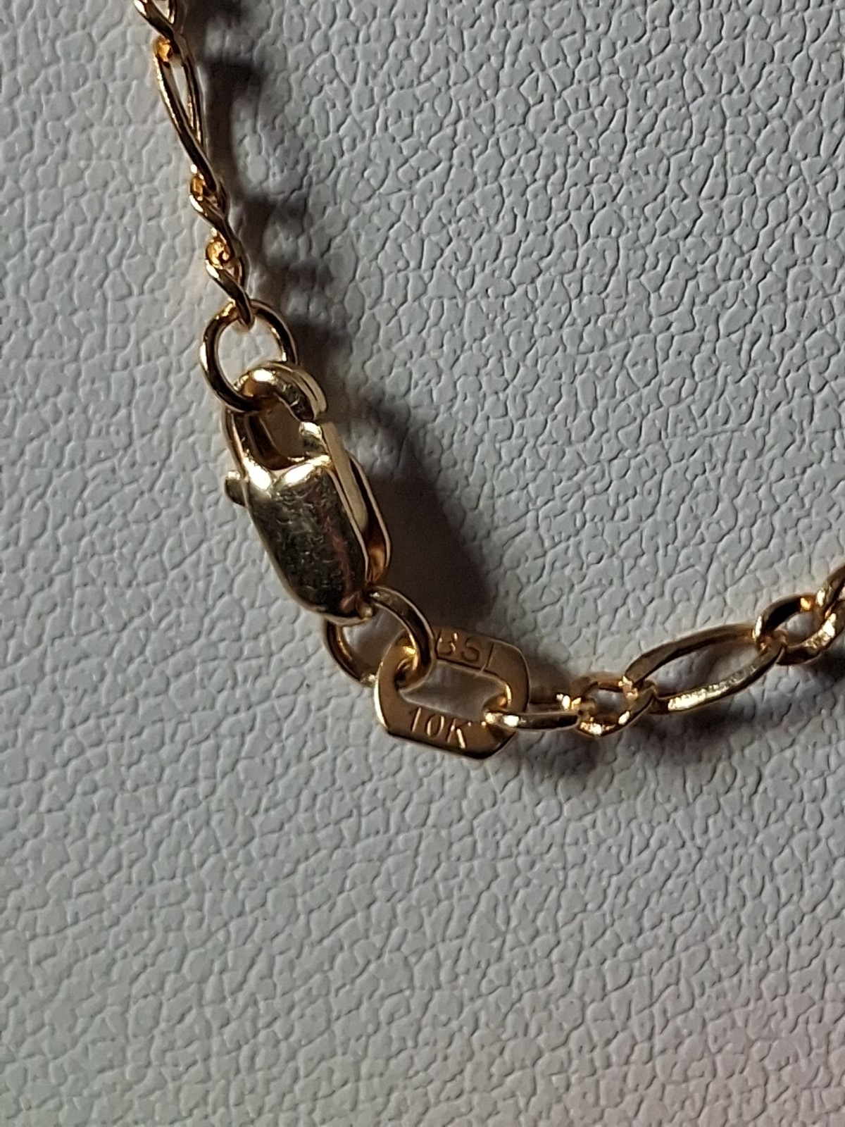 10k Yellow Gold Figaro Chain Necklace 2mm 20 inch, 2 MM, 1.6gram