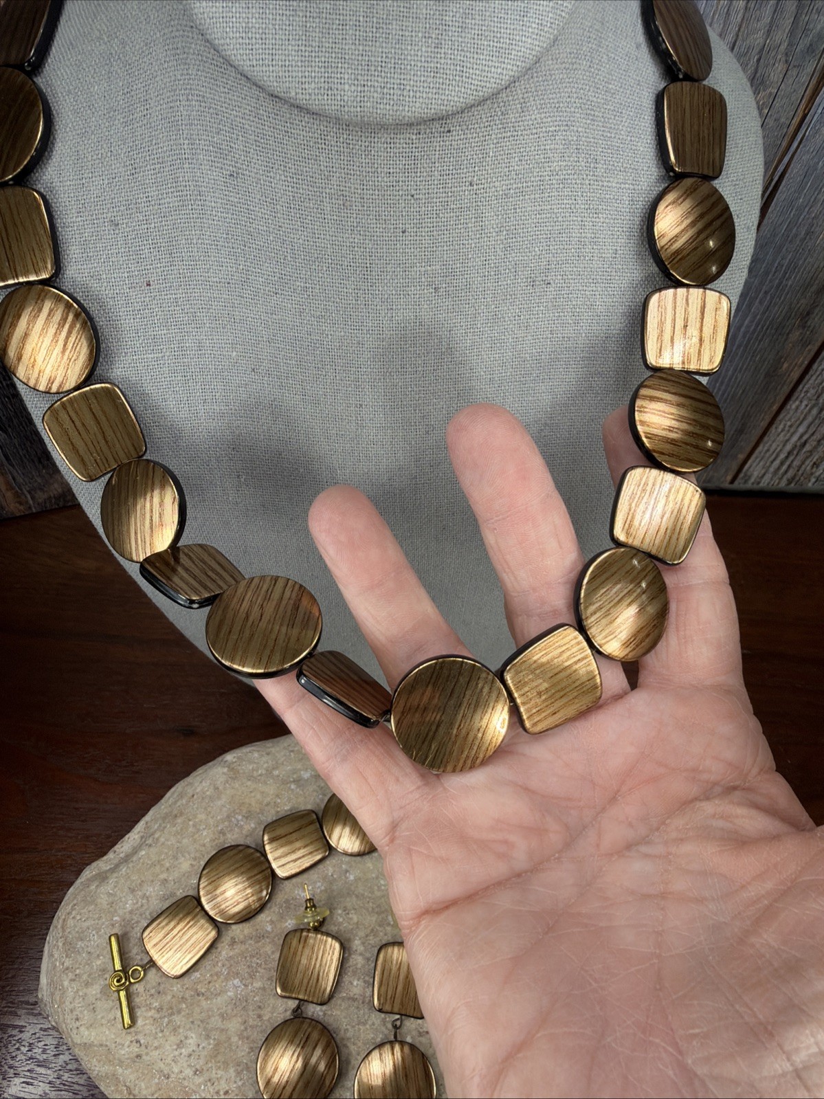 Vintage disc copper plastic wood grain bracelet, necklace & Earrings