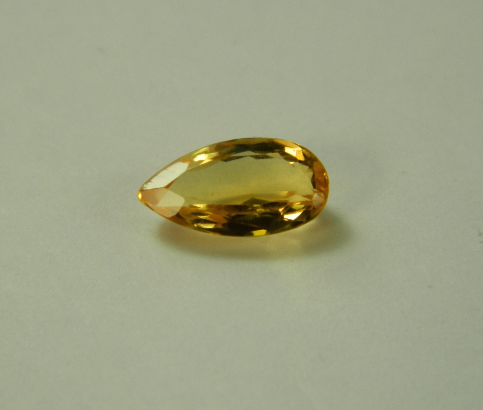 Imperial Topaz 1.66 Ct Clarity IF Pear Cut Natural Golden Brazil I080