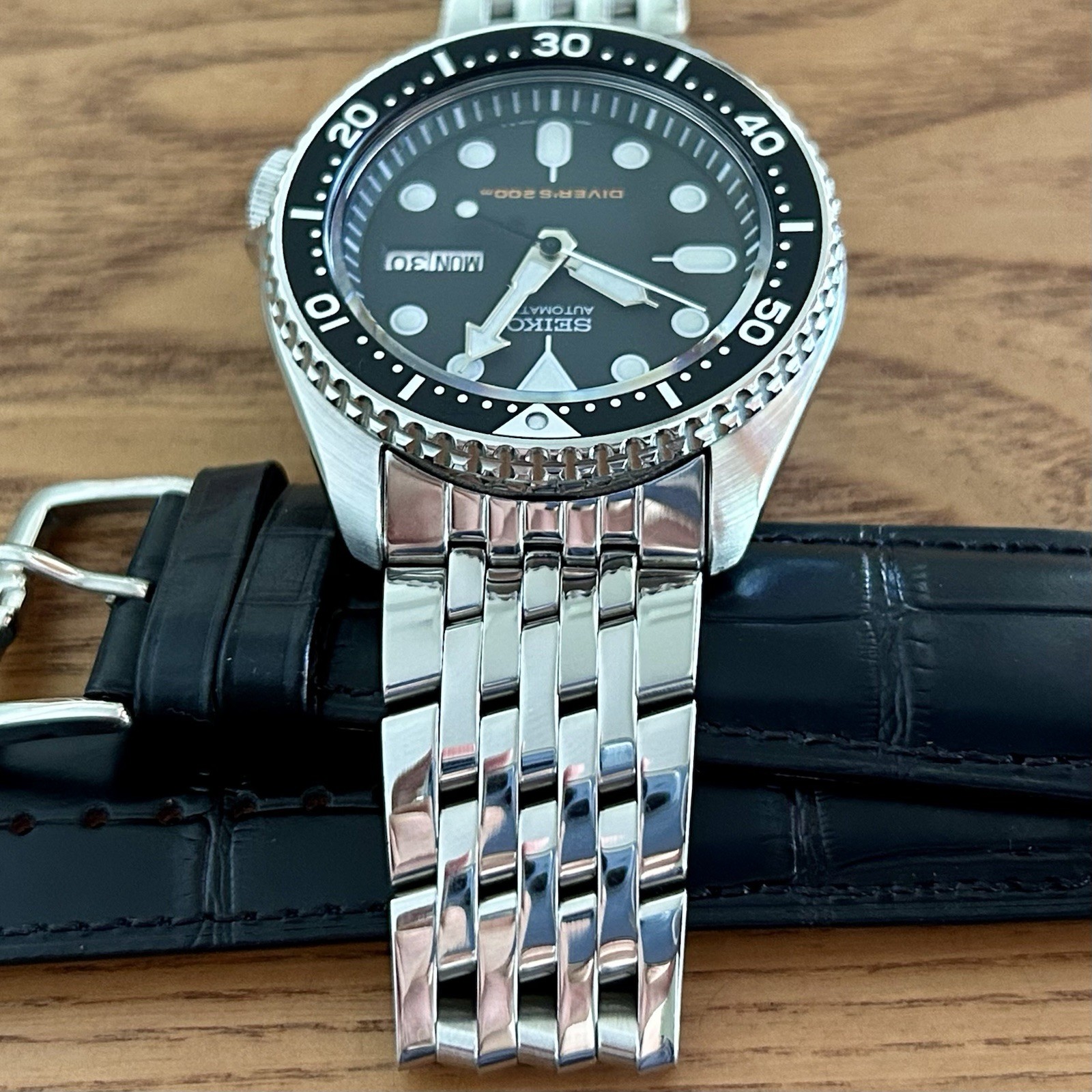 Seiko Diver SKX007 7S26-0020 w/ Steel Beads Of Rice Bracelet + PROOF OF SERVICE