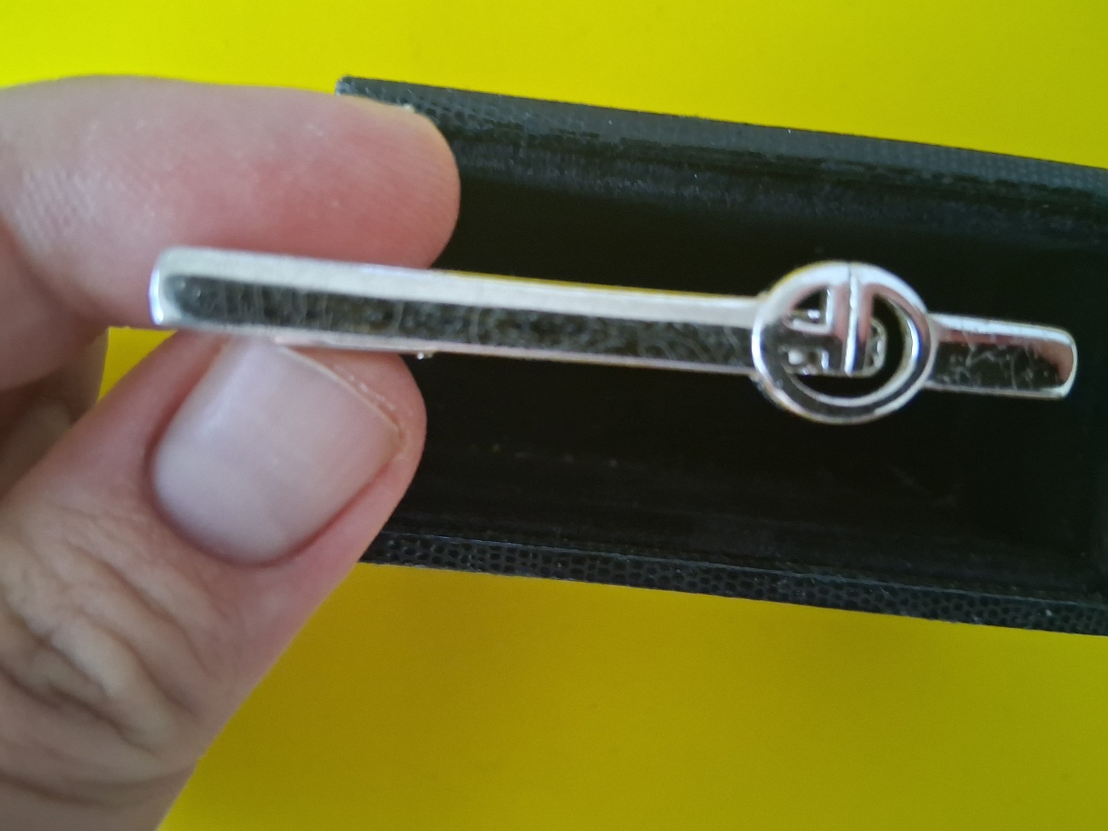 Authentic Alfred Dunhill Tie Clip Silver Tone w/ Box with Velvet Trim