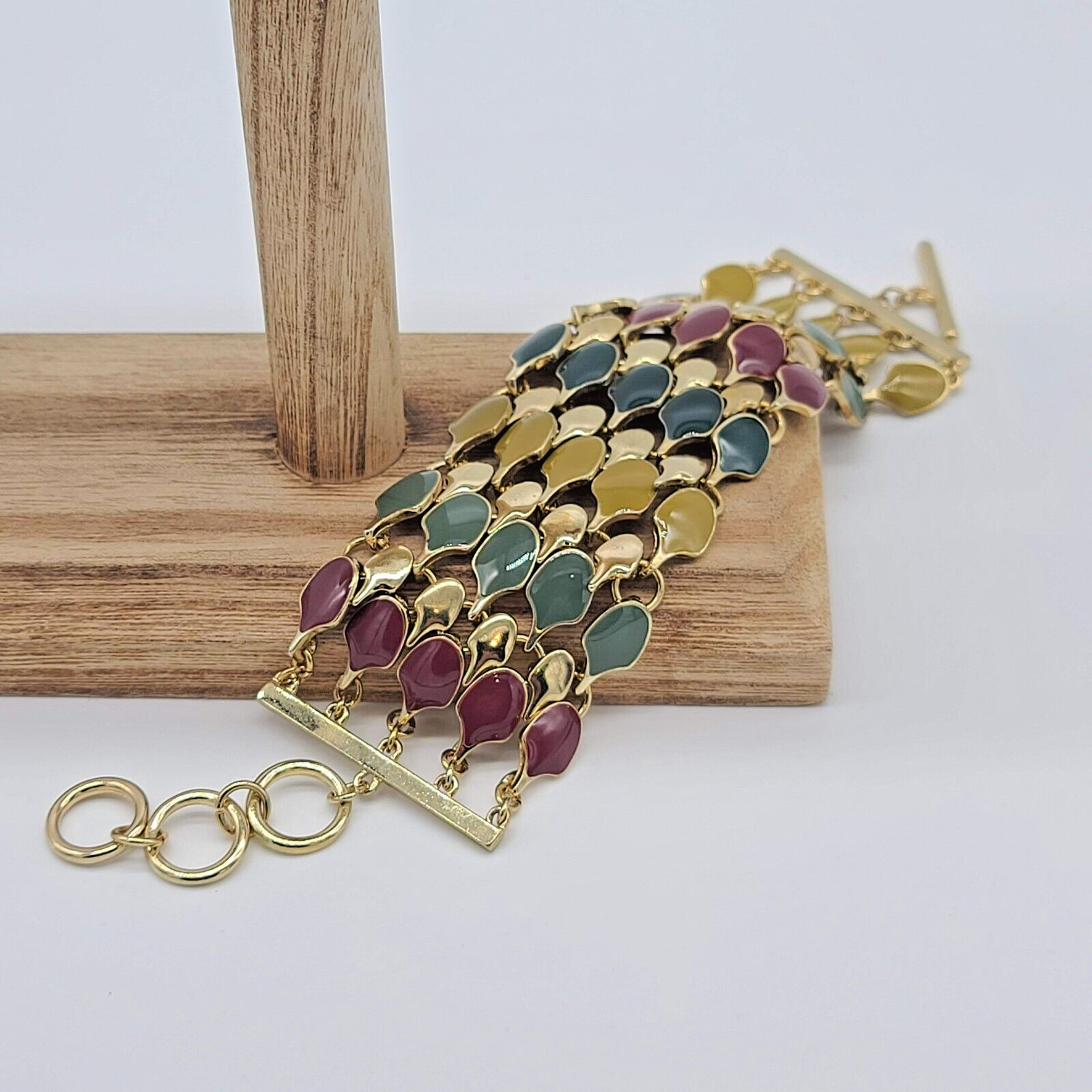7 Charming Sisters “Status Update” Multicolor Enamel & Gold Toggle Bracelet