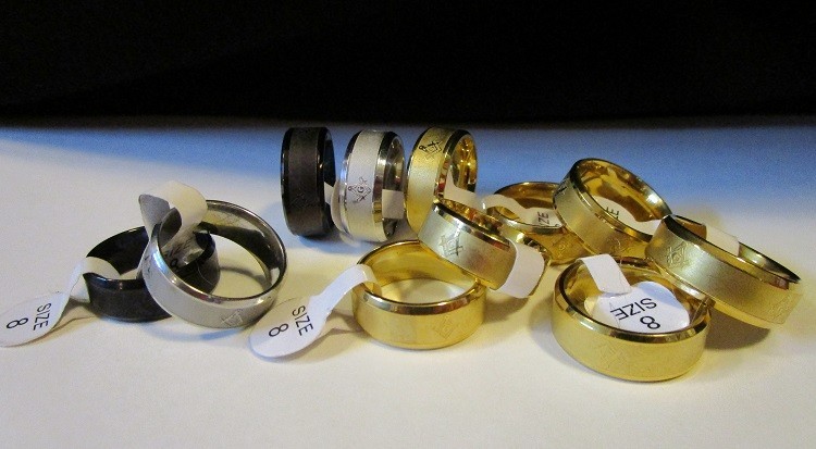 Big Lot of 45 Stainless Steel Band Rings – Masonic Emblem – See Details Below