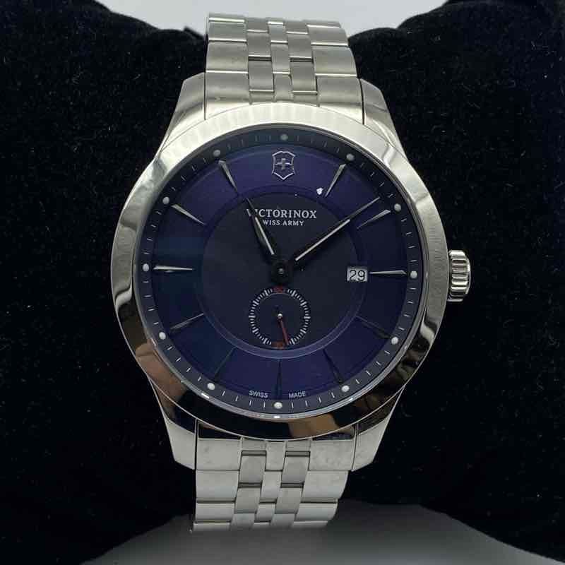 Victorinox Swiss Army 241763 Alliance Blue Dial Men’s Quartz Watch 43.9mm