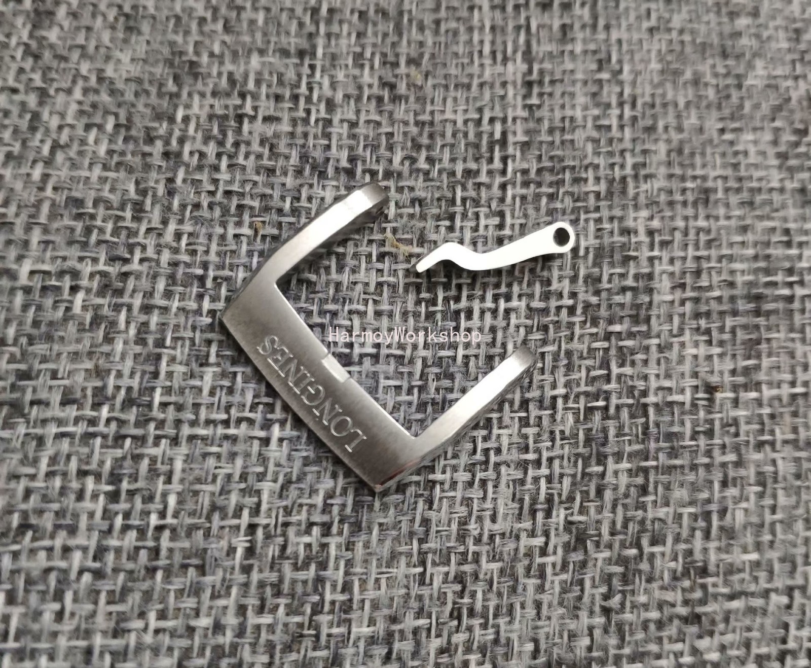Original Longines Spirit 19mm Silver Clasp Buckle For Straps 19mm at Buckle End