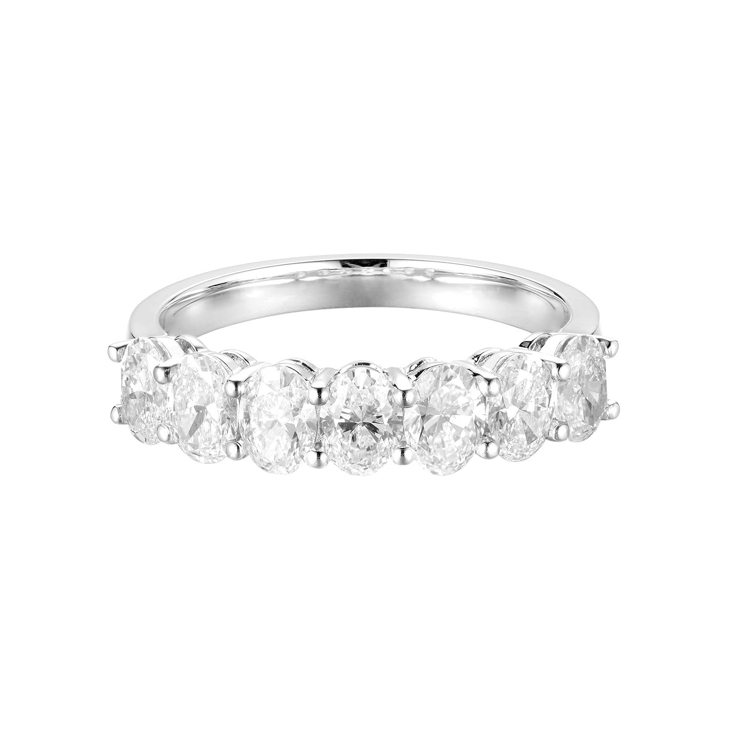 14K White Gold Oval Lab Grown Diamond Wedding Band MZ6685