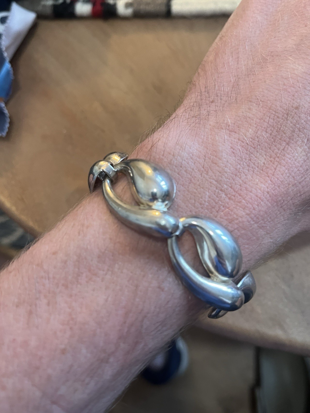 Vintage Silver Tone Sculptural Wave Link Bracelet with Fold-Over Clasp | 7.5″