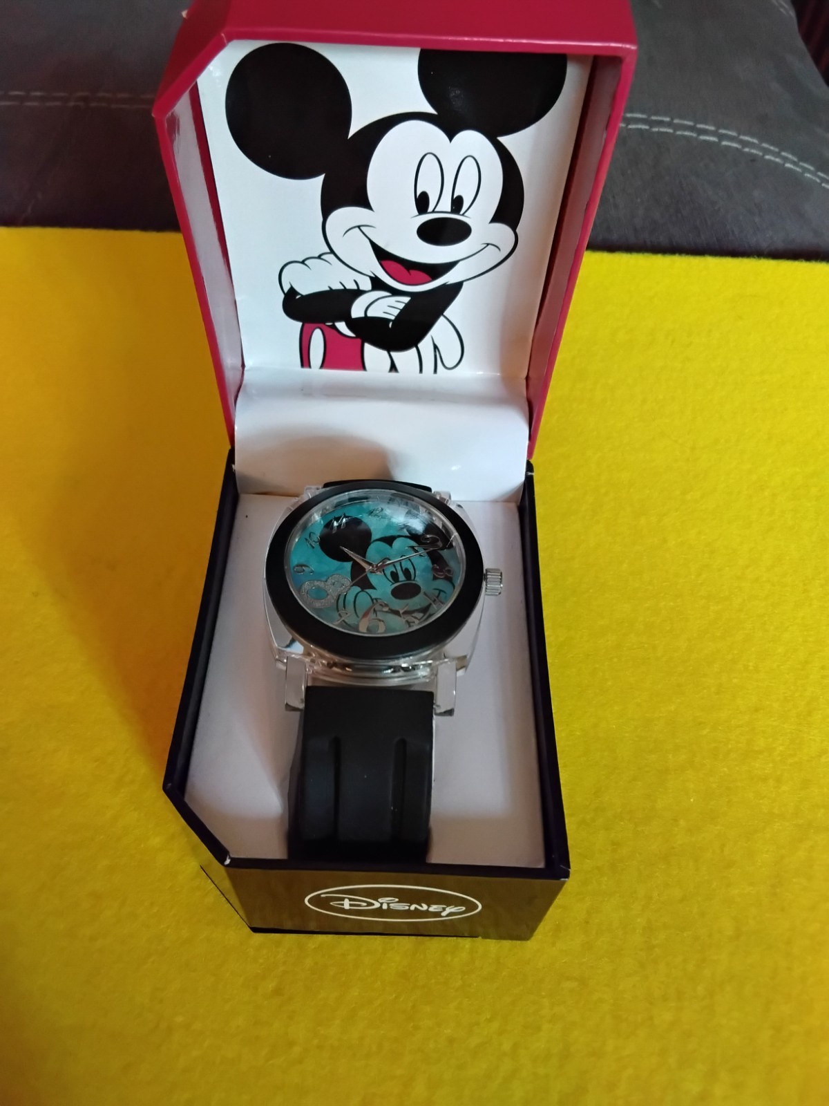 Disney Mickey Mouse Quartz Analog Watch Blue/Black Dial Black Rubber Strap Box