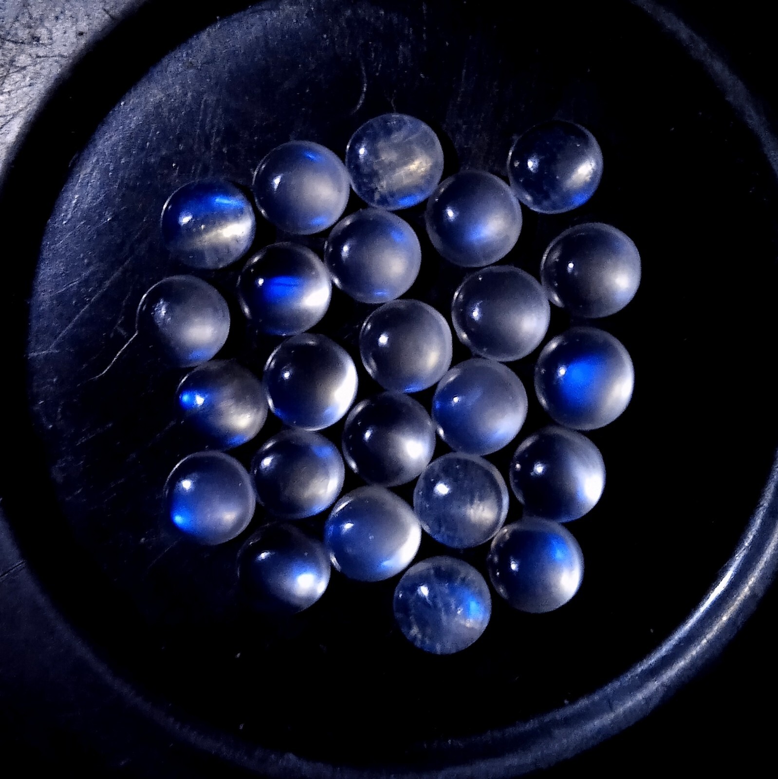 15 Carat 5×5 MM Natural Blue Rainbow Moonstone 24 Piece Lot Round Shape Cabochon