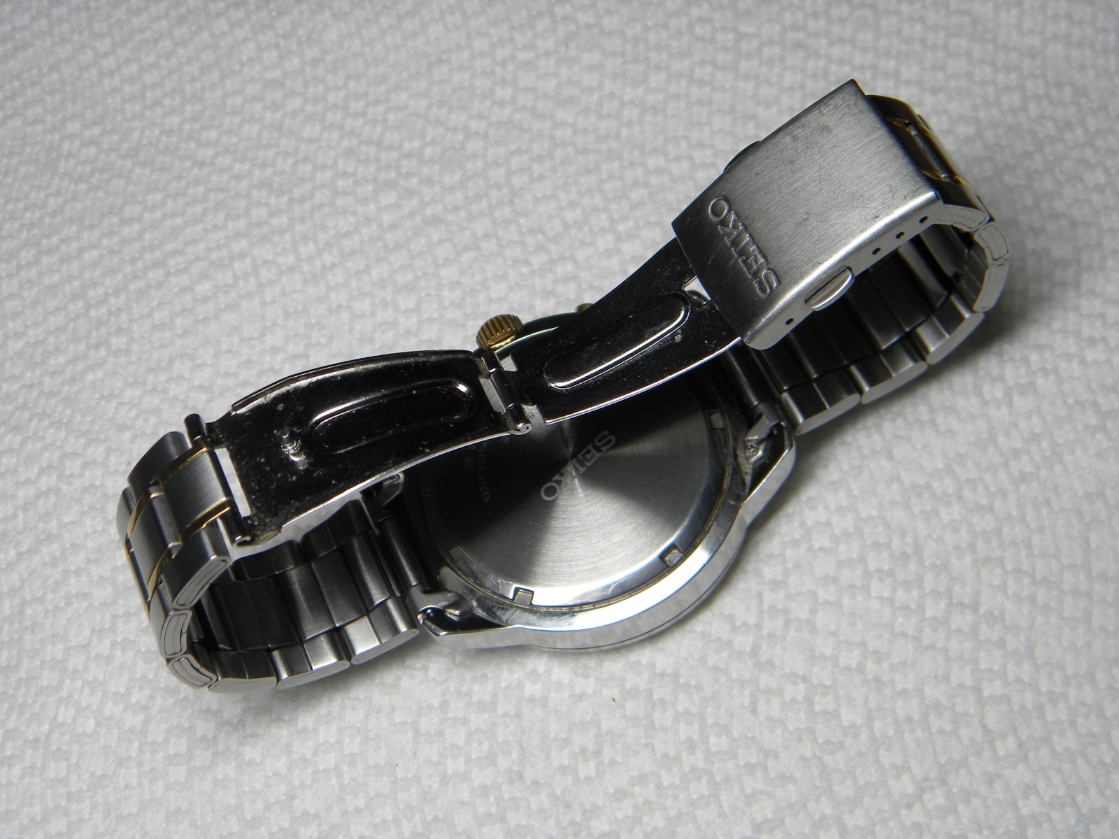 Seiko Chronograph 100M 4T53-00C0 with White Dial Very Short Band is Running