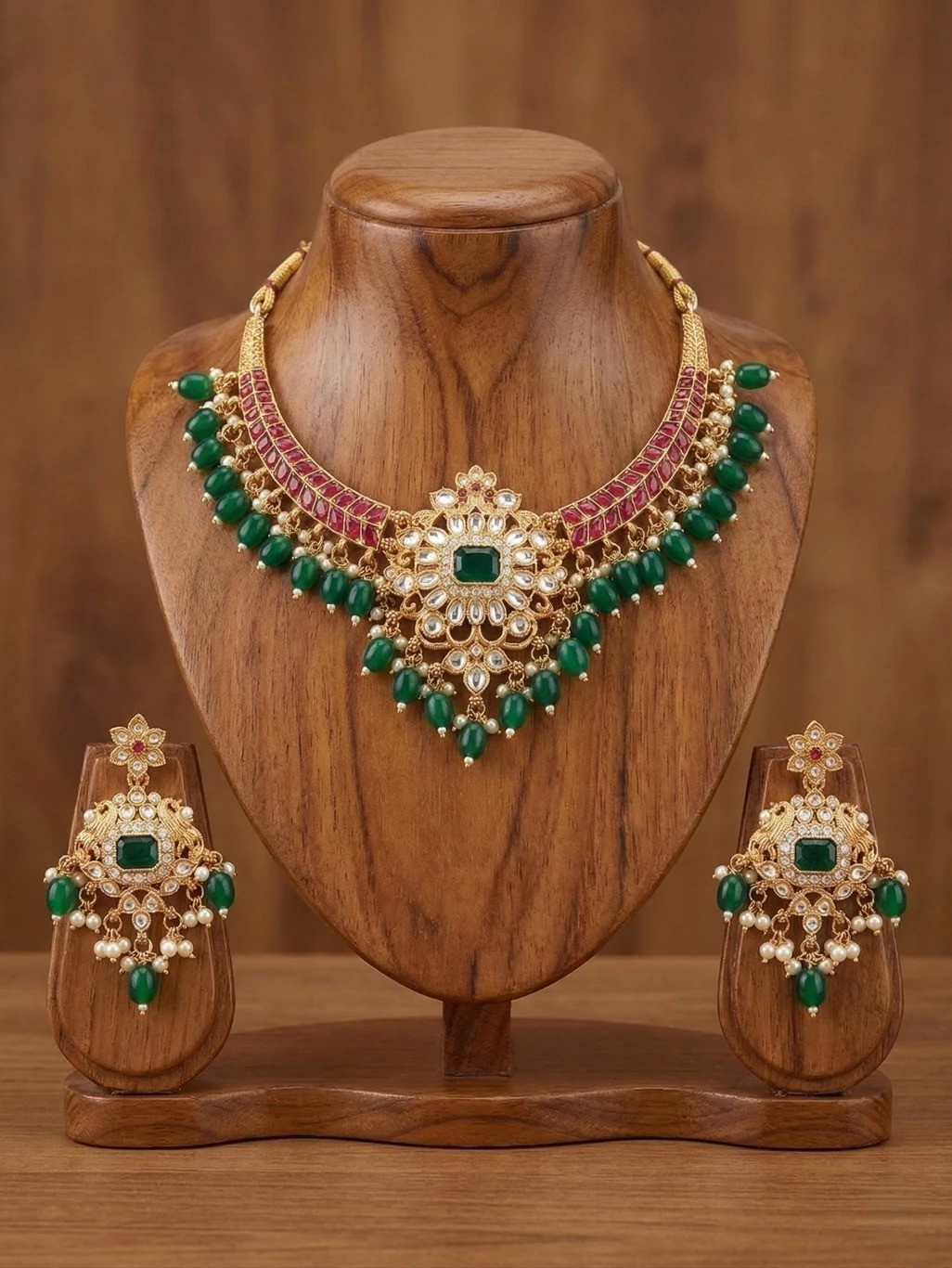 Alloy Gold-plated Gold Jewel Set (Pack of 1)