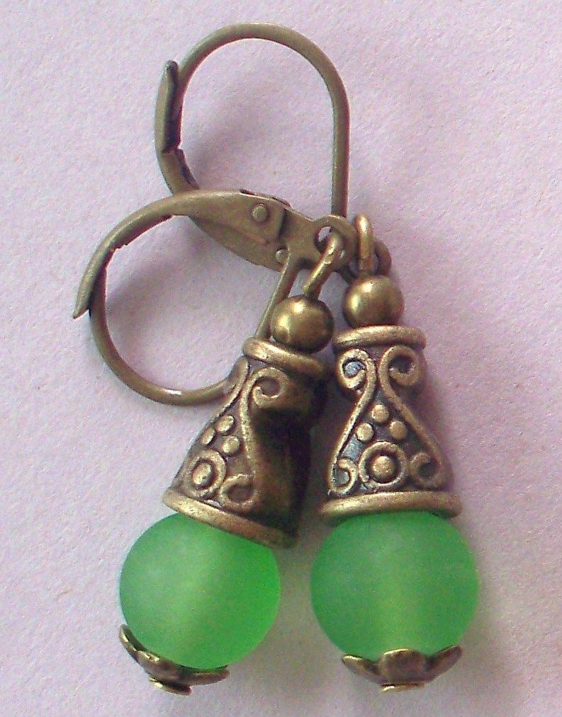 green BEACH SEA FROSTED GLASS drop earring BRONZE HANDCRAFTED XX