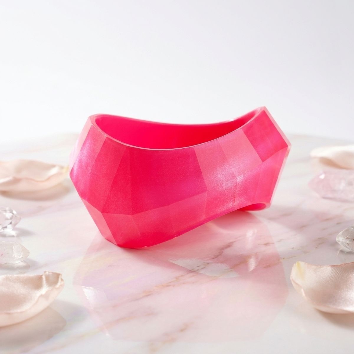 Retro Pink Shimmer Prism Bangle Bracelet | Chunky 80s Resin Wave Stacking Bangle
