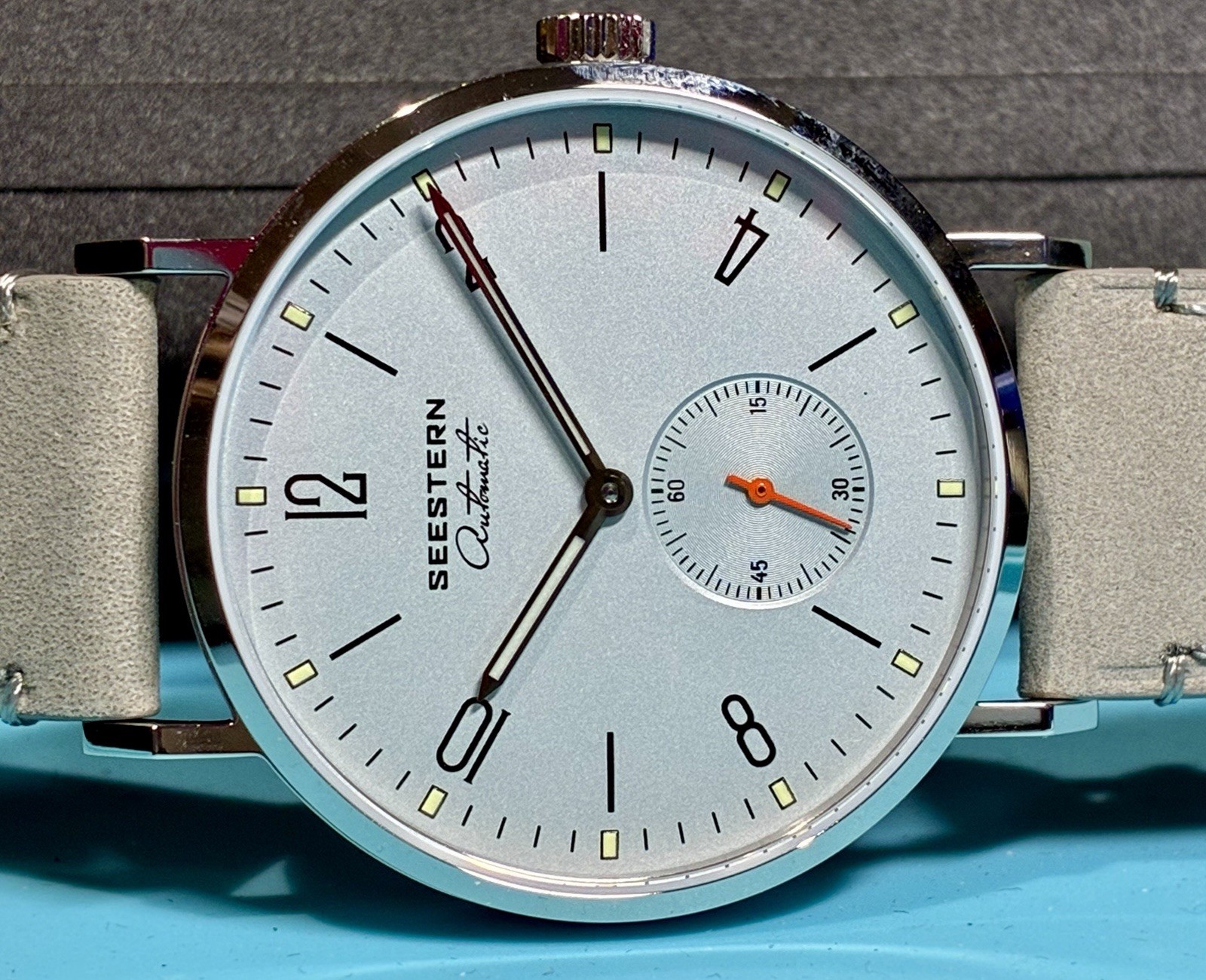 SEESTERN 38MM SMALL SECONDS MINIMALIST BAUHAUS STYLE AUTO SEAGULL LIGHT BLUE NEW