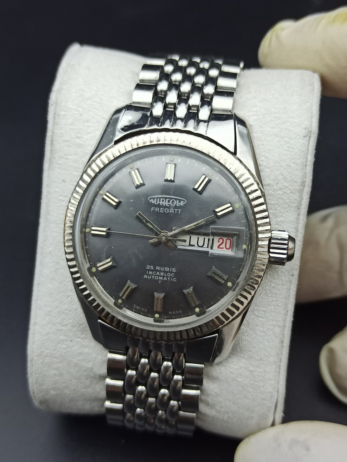 Ultra-Rare AUREOLE FREGATT Automatic Men Watch Automatic 25 Jewels Swiss 1970s