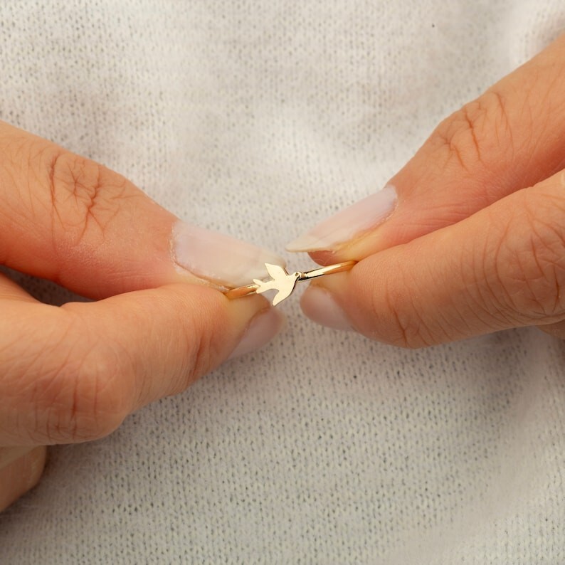 Gold/Silver Bird Ring Dainty Minimalist Jewelry-Cute Animal Gift – Women’s Ring