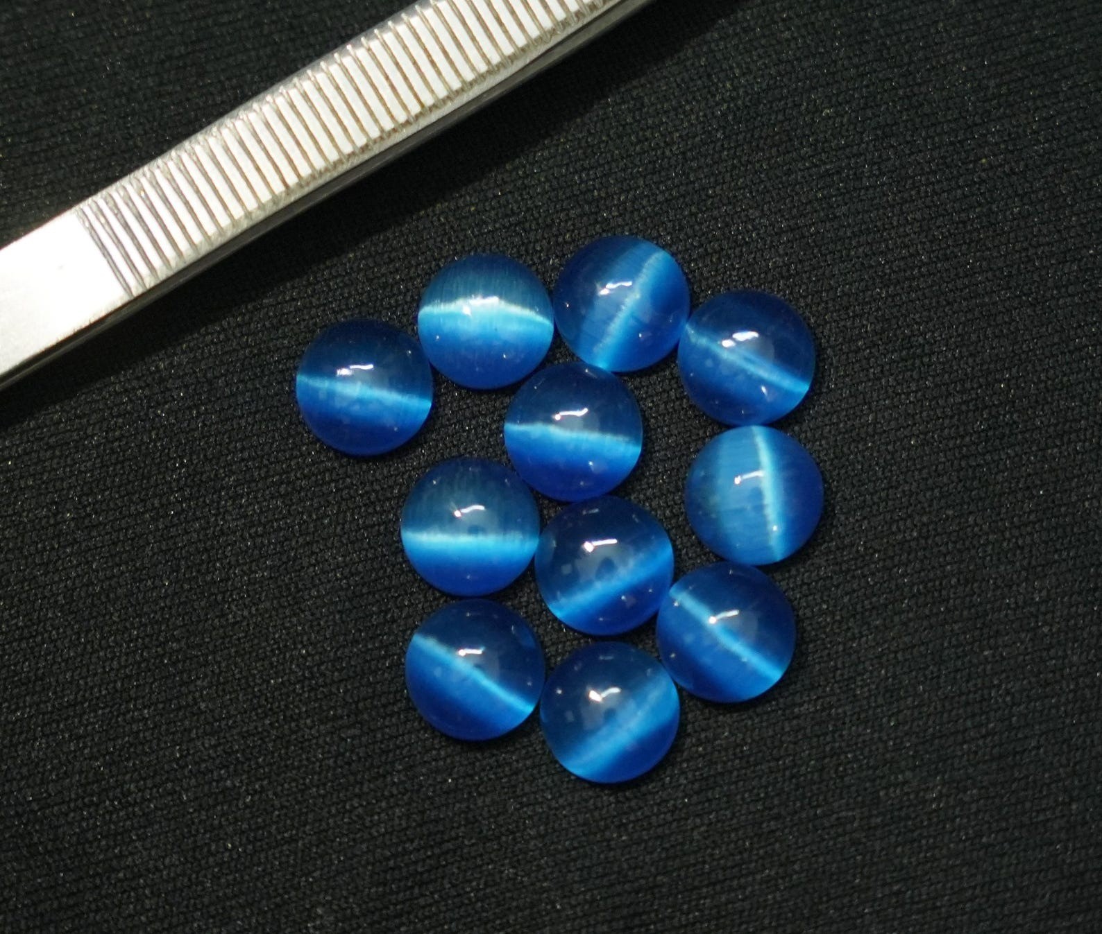 Natural Blue MonaLisa Gemstone Round Cabochon 6mm to 25mm Loose Gemstone