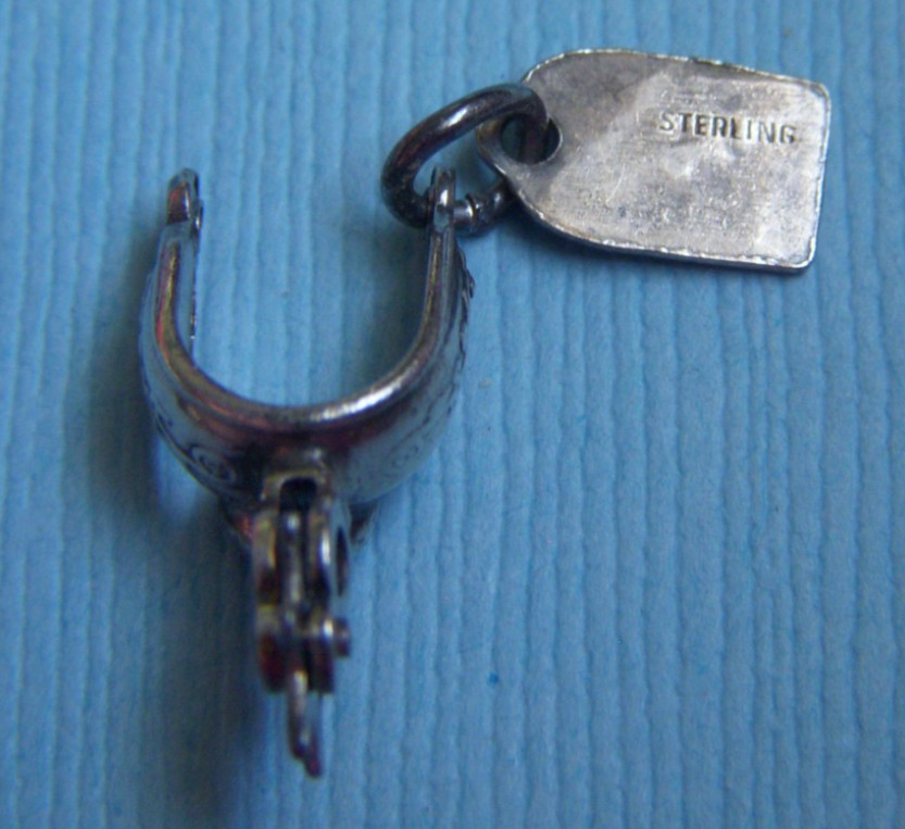 Vintage Bryce National Park movable spur turquoise Utah sterling charm
