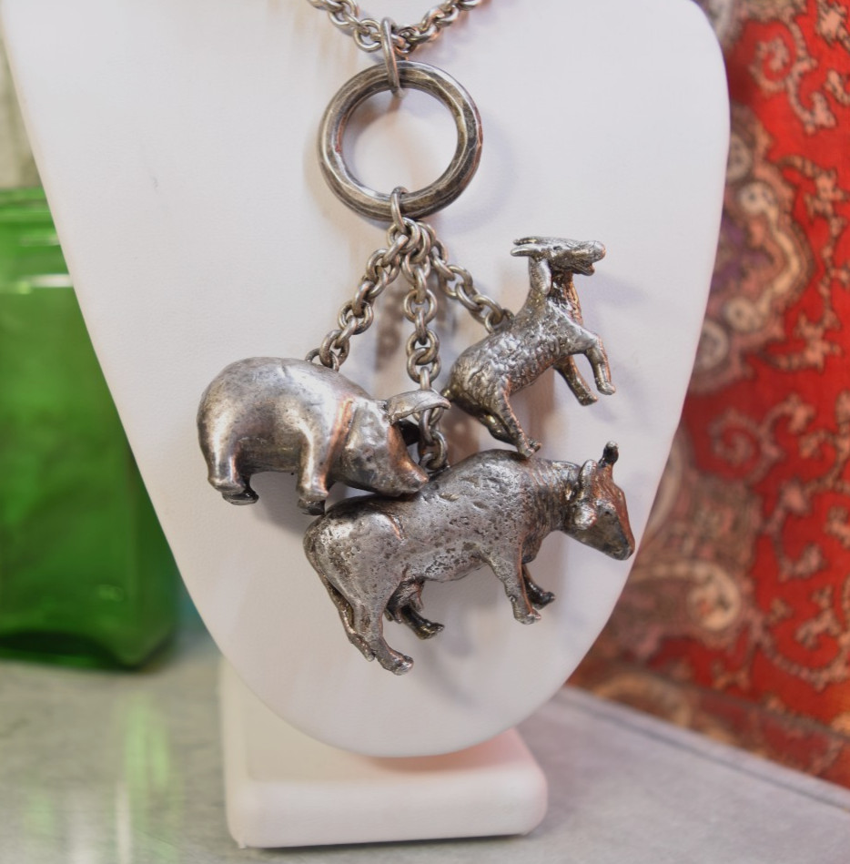 Susan Cummings Sterling Farm Animal Big Charm Pendant Necklace Cow Pig Goat 30″