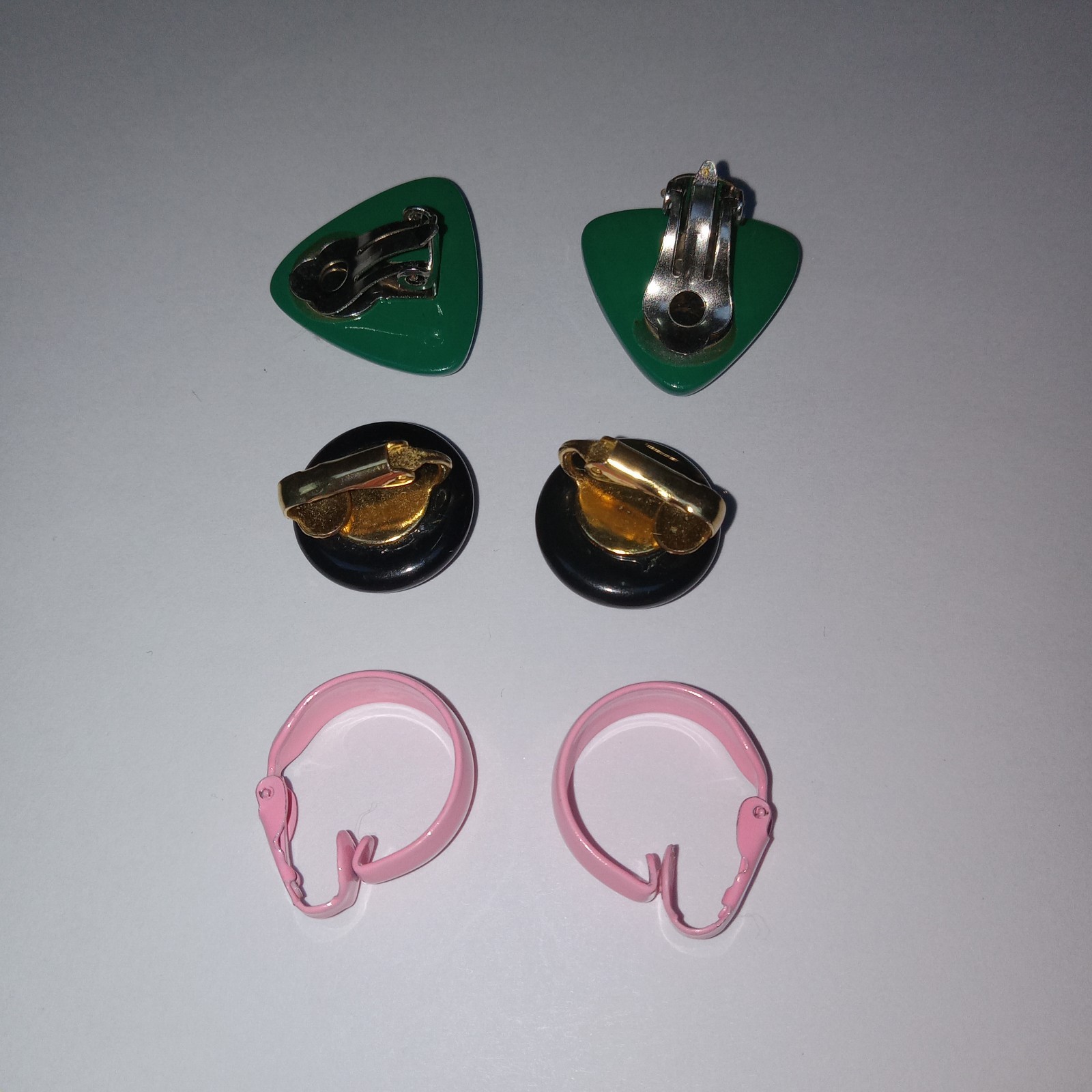 Vtg Colorful Clip on Screw Back Earrings Lot of 13 Metal and Plastic