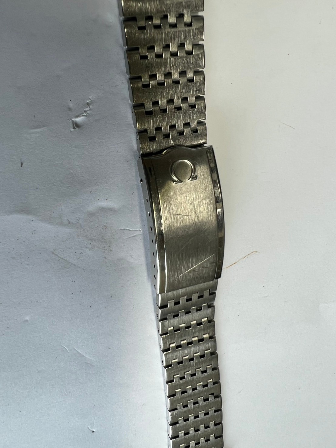 60 . omega 1193 endlink 18 mm 725 stainless steel bracelet 16 cm