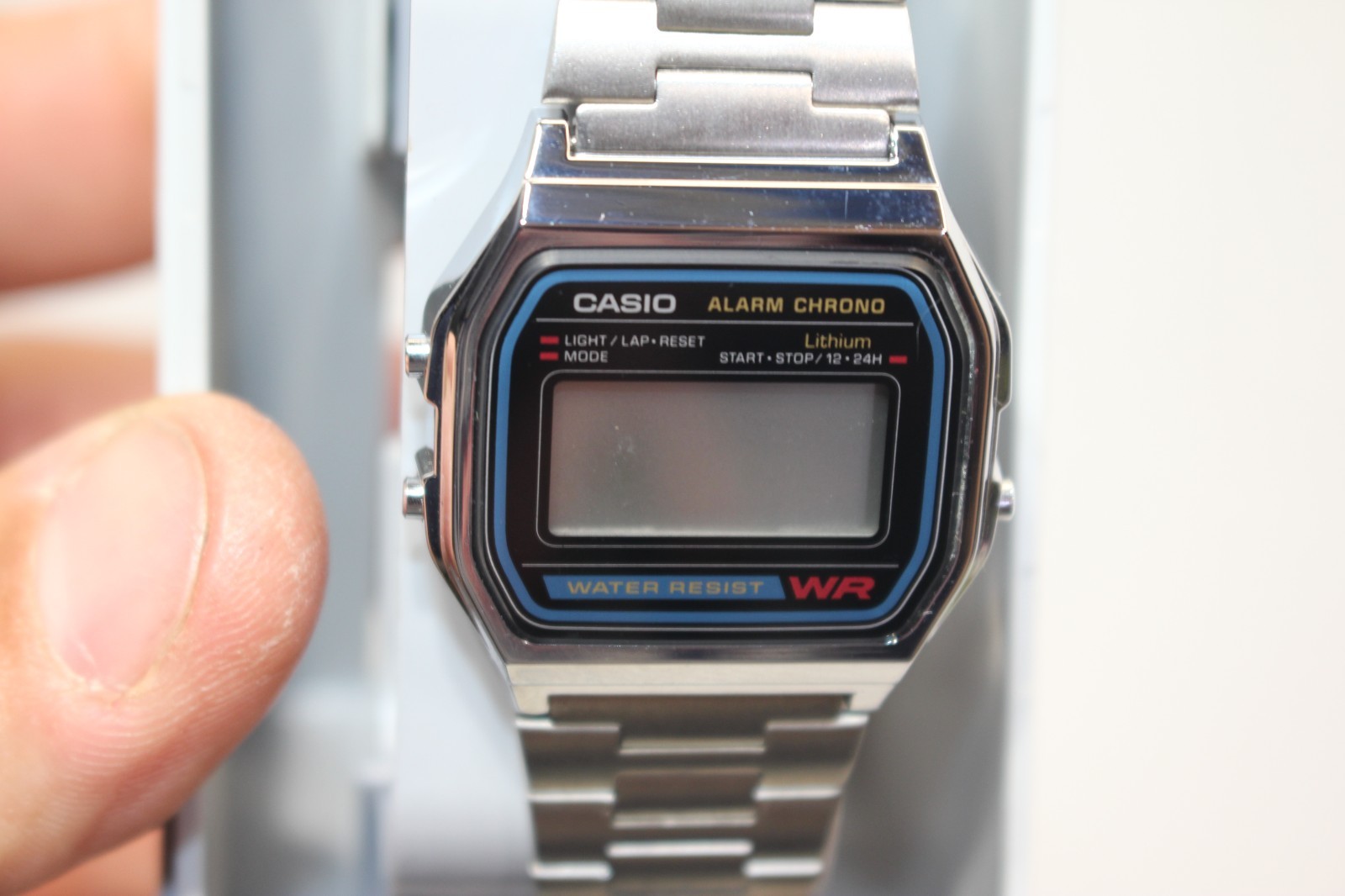Vintage? Casio Classic A158WA-1 Wrist Watch Metal Oyster Band, Near mint!
