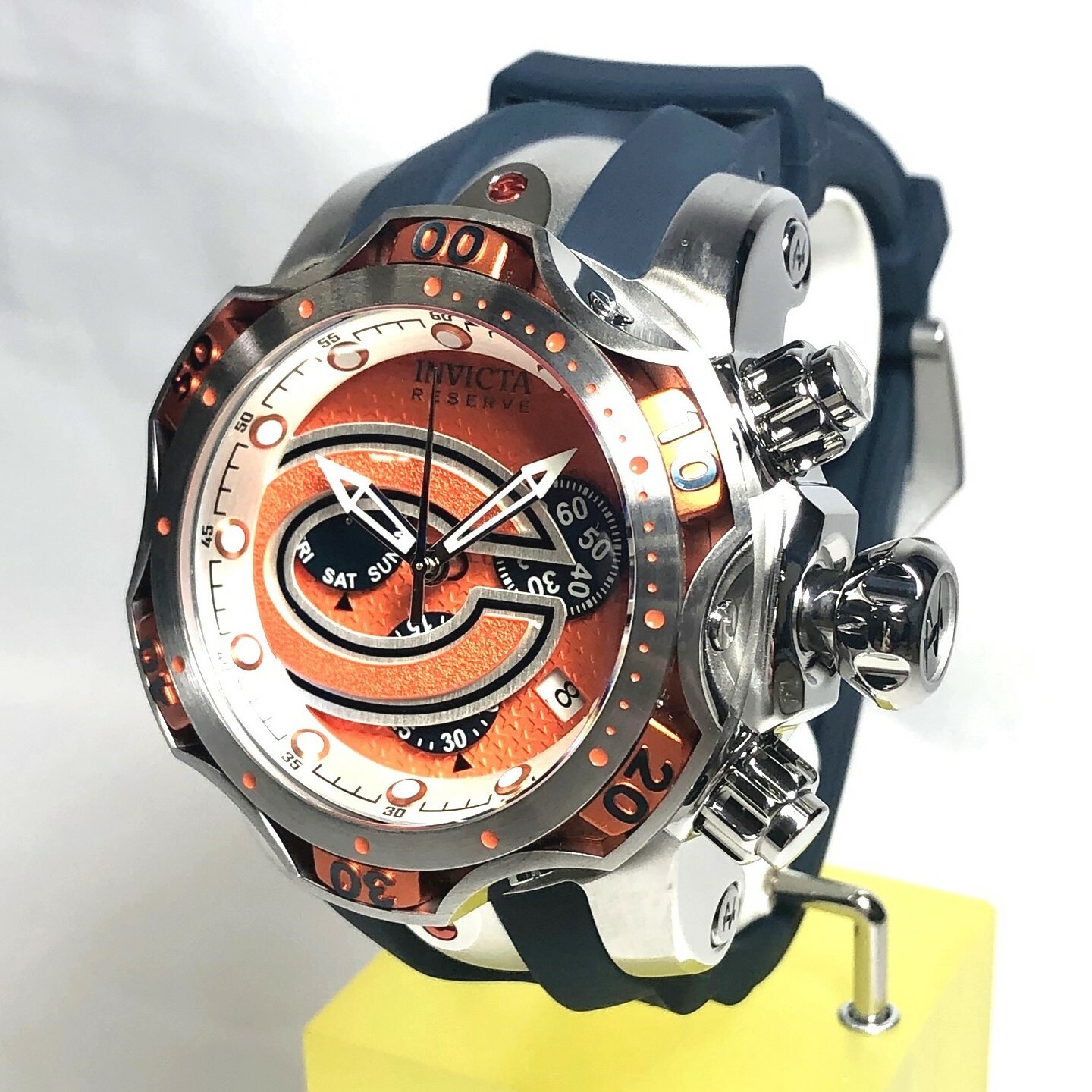 INVICTA 33066 NFL 52mm Venom Gen III Swiss Quartz Chronograph Strap – Bears