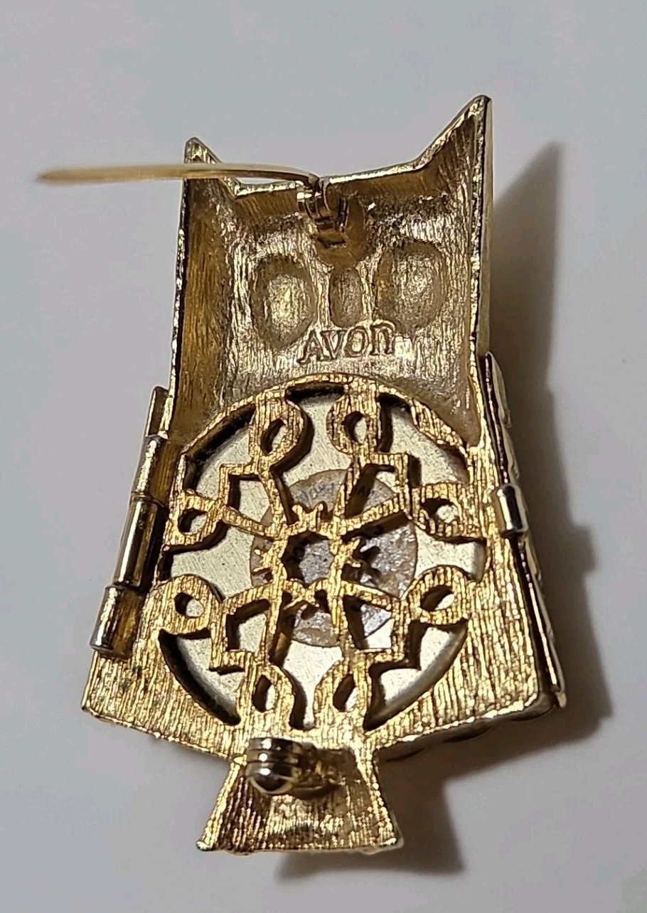 VTG Avon Regence Owl Compact Brooch Solid Perfume FULL Balm Gold Tone Jewelry