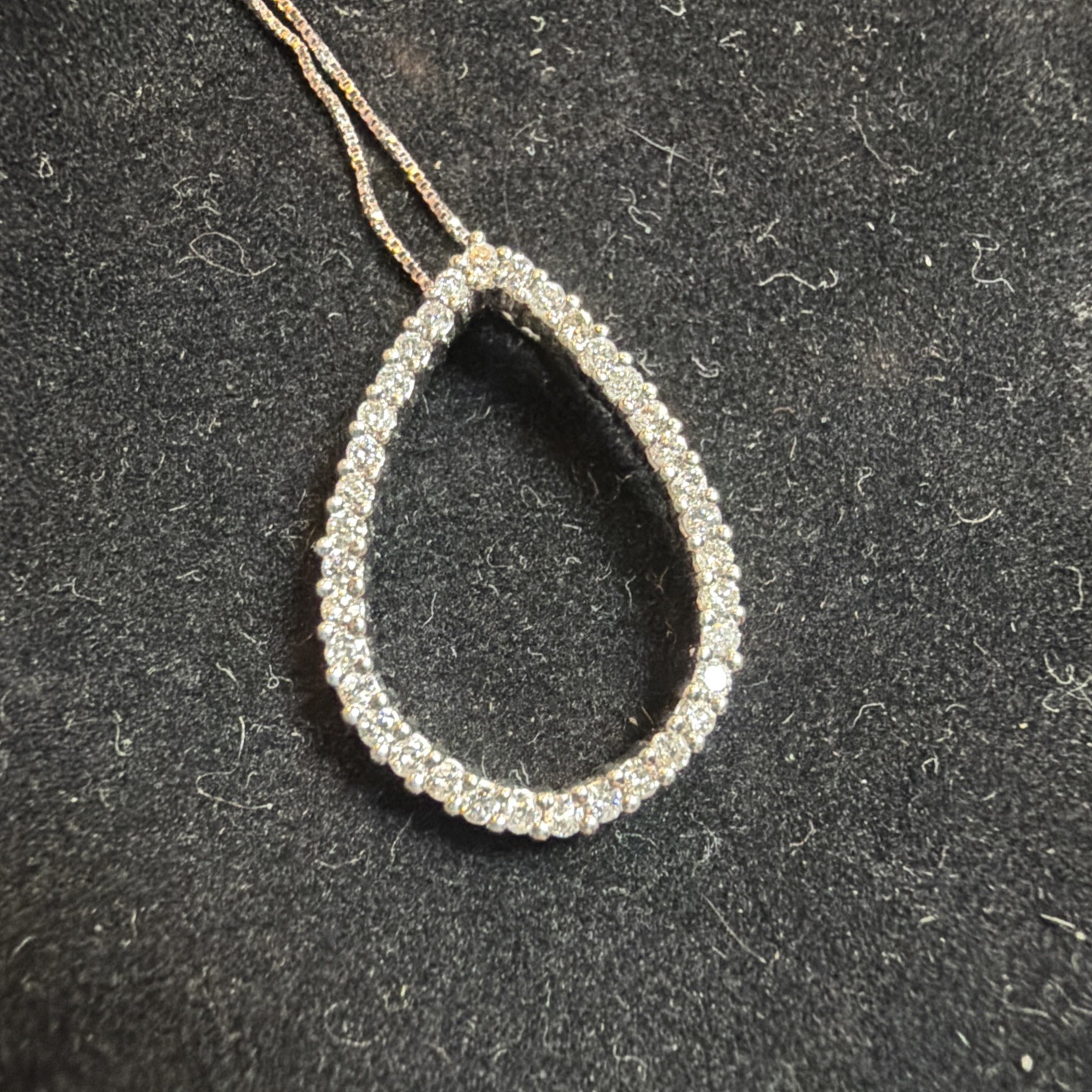 14k White Gold And Diamond Teardrop Pendant Signed by JCF With White Gold Chain