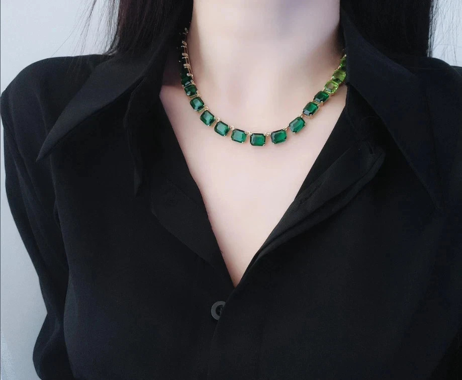 Swarovski Millenia necklace NEW.