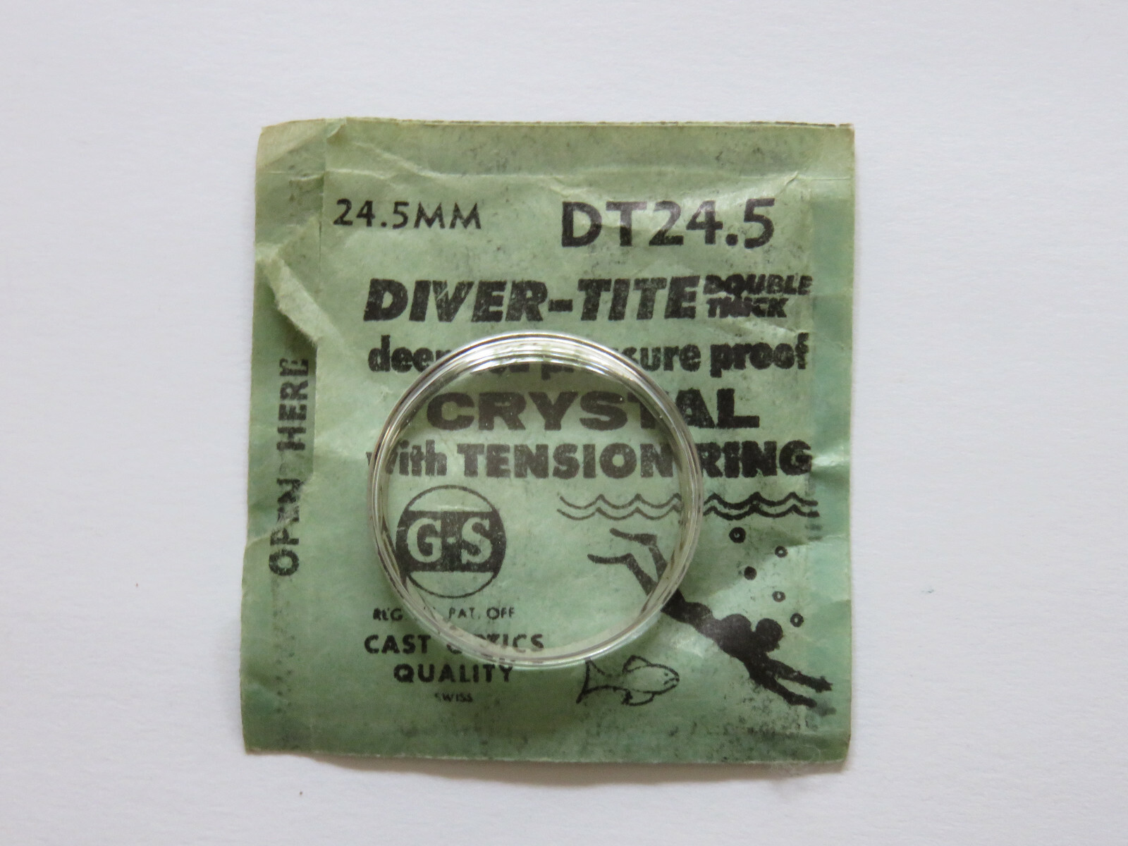 GS Diver-Tite DT Watch Crystal With Tension Ring (24.5 mm – 34.9 mm) NOS