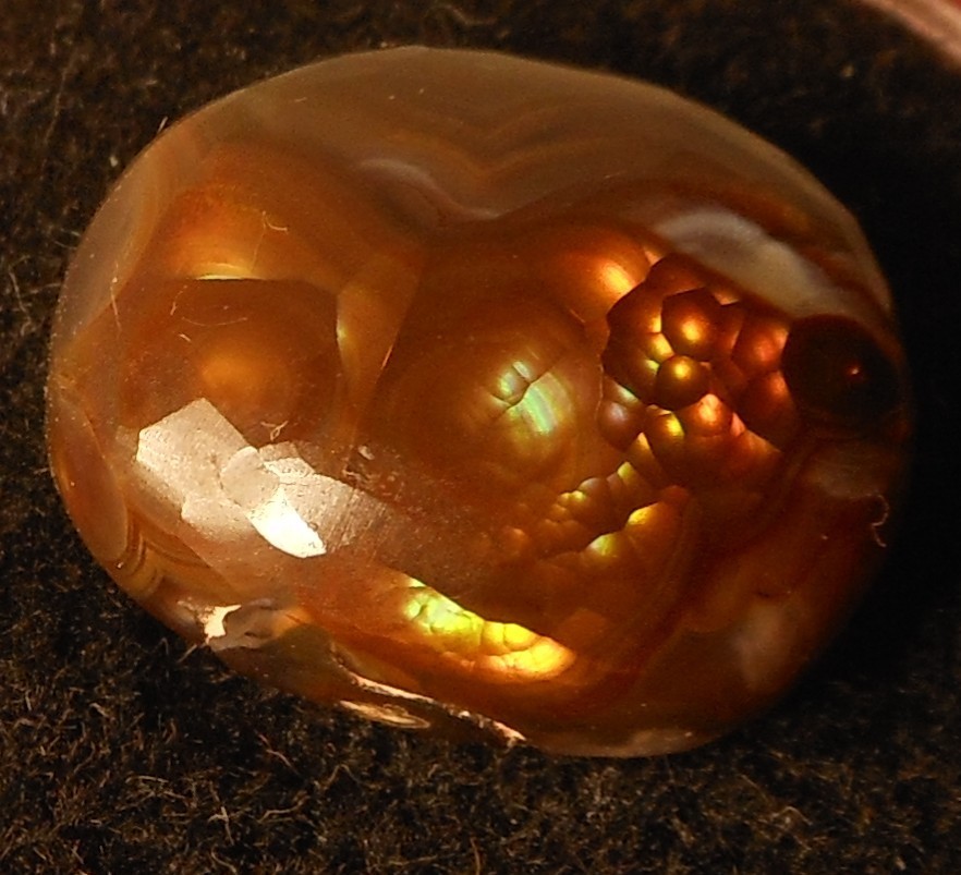 11.50ct Mexican Fire Agate 16mm x 13.5mm x 6.6mm (very bright)
