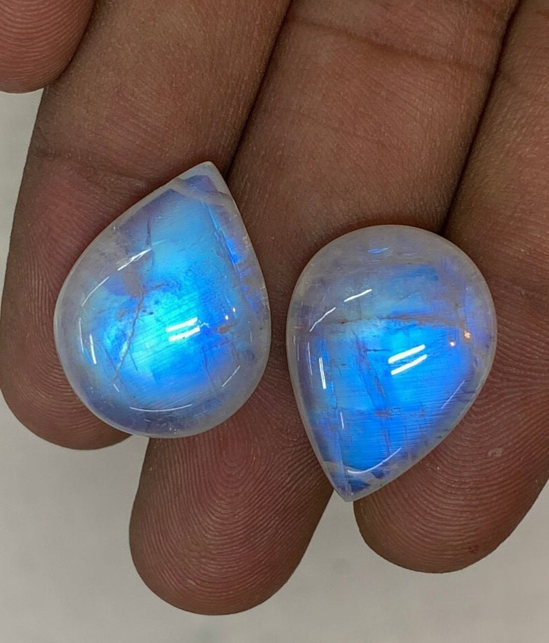 AAAAA Quality Rainbow Moonstone Blue Fire Pear Briolette 15×21 To 16×21 MM