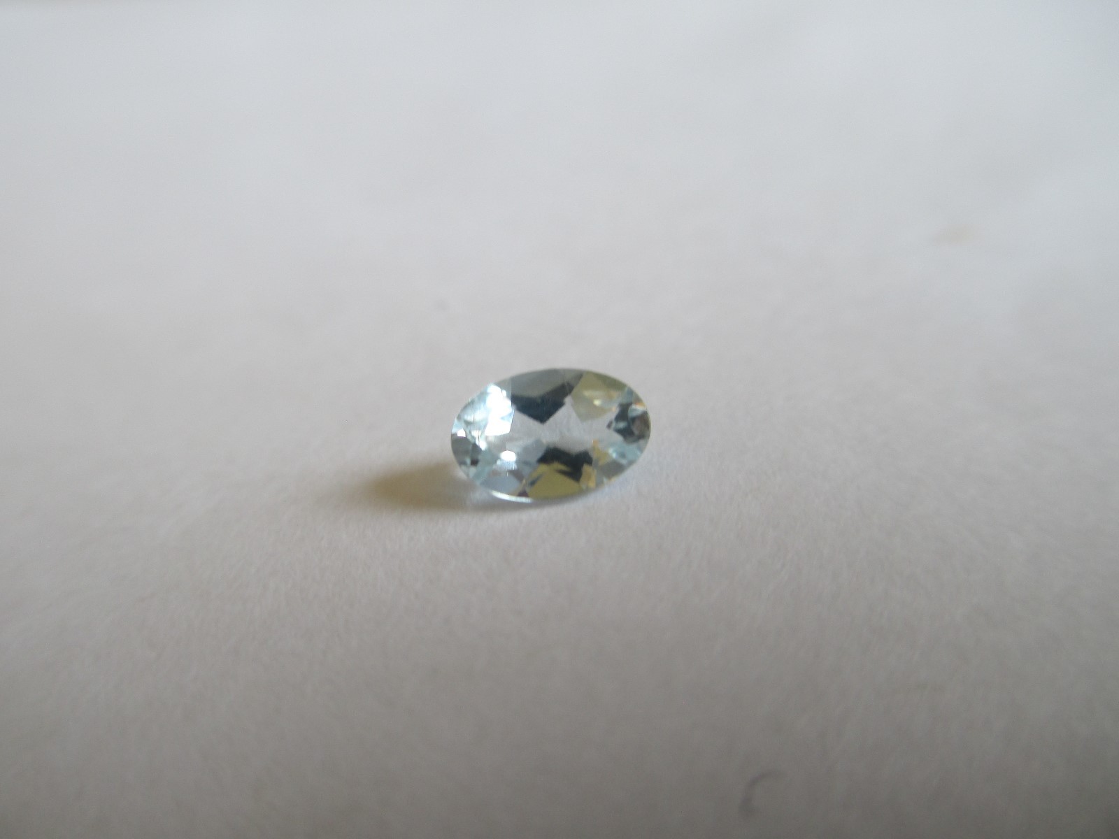 0.23ct Oval Cut Lab Created Light Blue Aquamarine Gemstone 5 x 3mm
