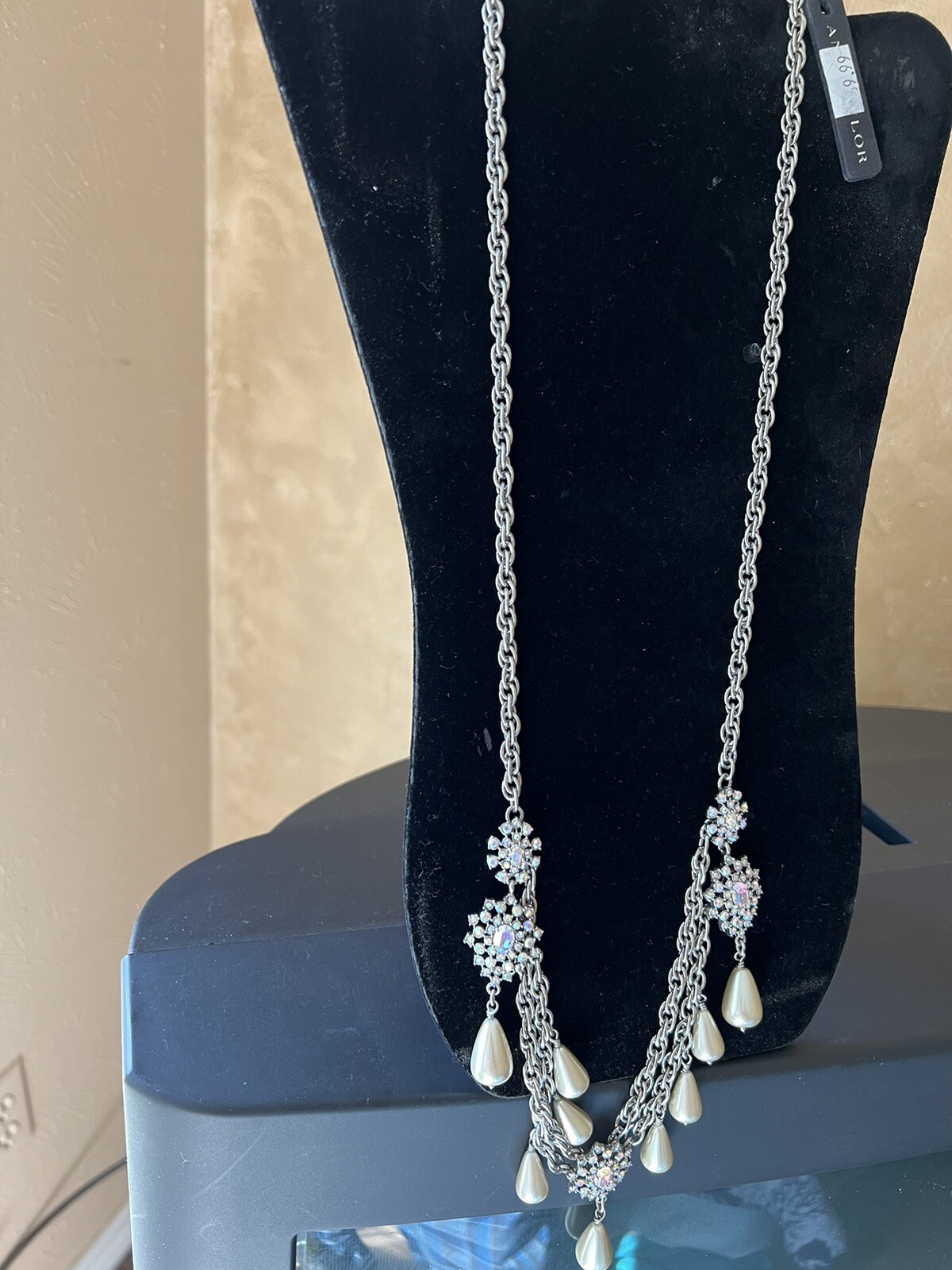Ann Taylor Necklace New With Tags Sparkle