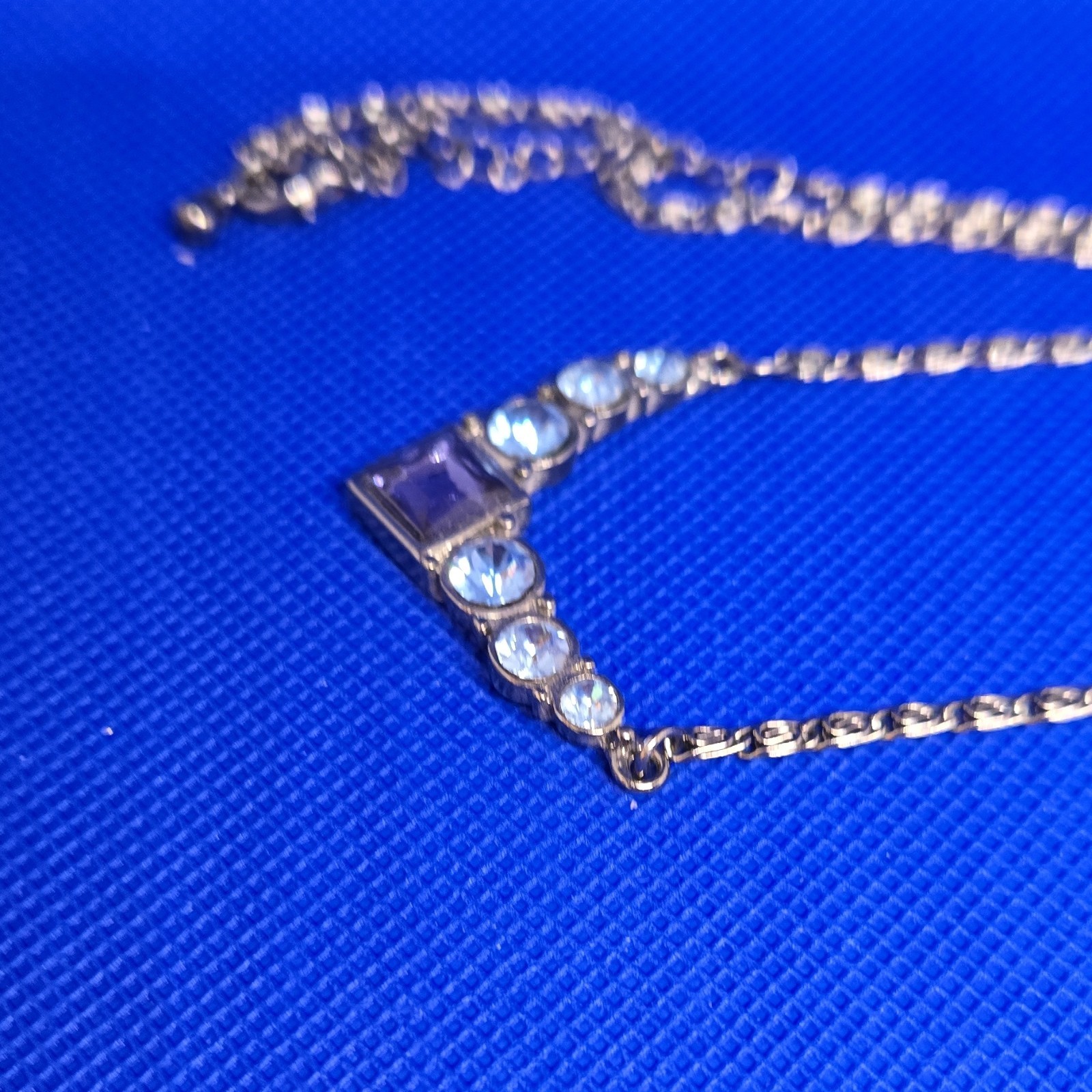 Gold-Tone V Pendant Necklace w/ Square Purple Crystal & Rhinestones Cable Chain