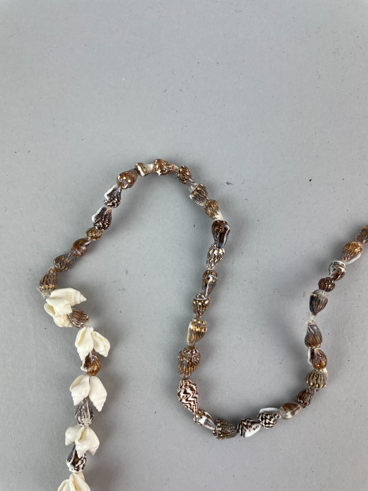 Vintage strand Cowrie Shell Necklace, 34″ long length 1990s-early 2000s UNISEX