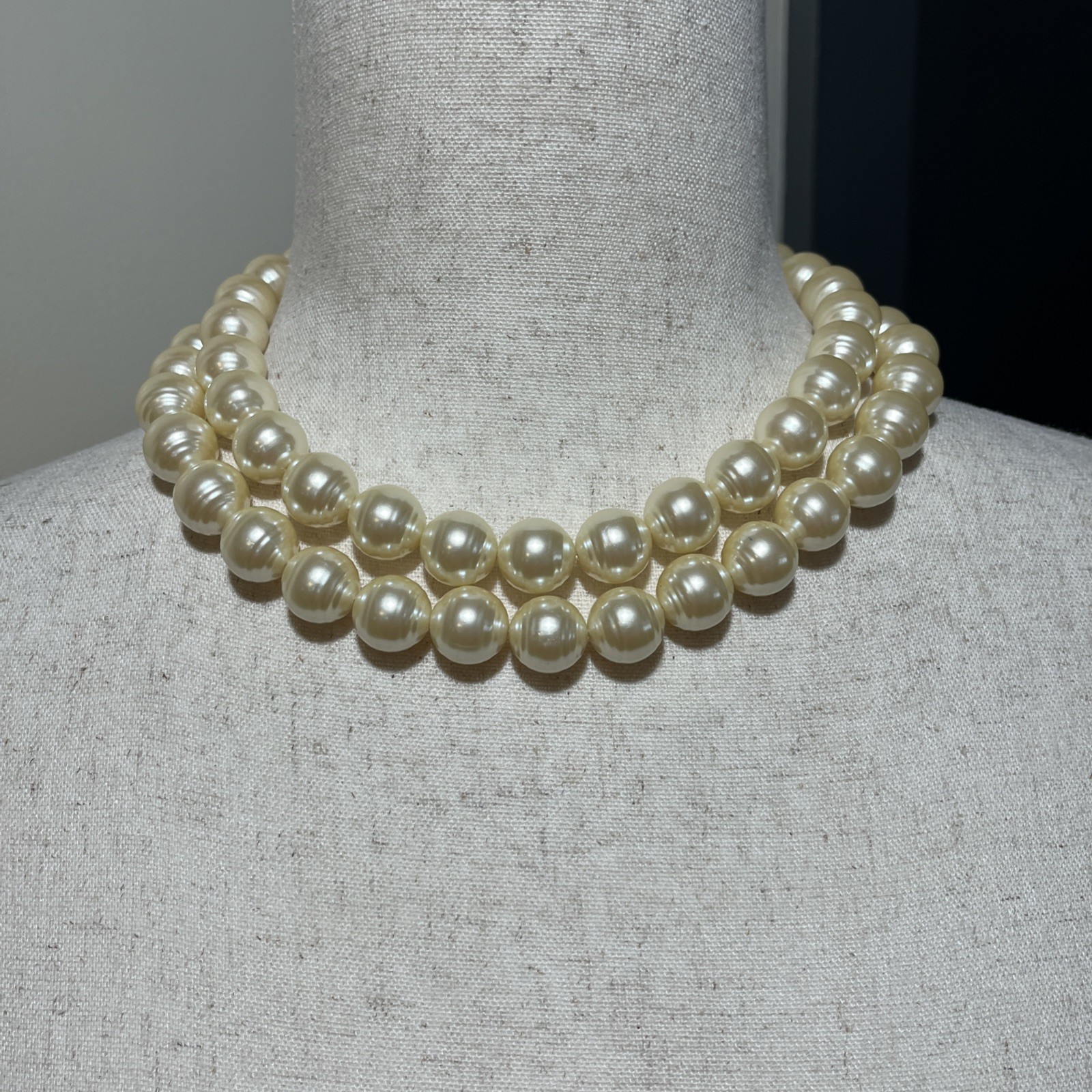 Vintage Champagne Cream Faux Ringed Pearl 2 Strand Necklace Large Pearls