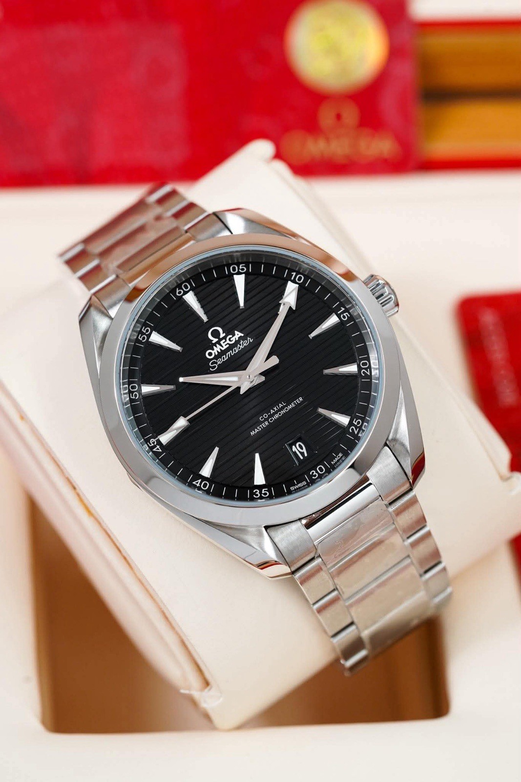 Omega Seamaster Aqua Terra 150M Black Dial 41mm New Full Set 220.10.41.21.01.001