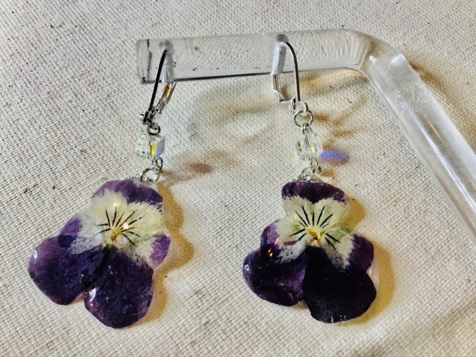 Violet Whispers – Botanical Viola Flower Jewelry Set | Handmade Bracelet